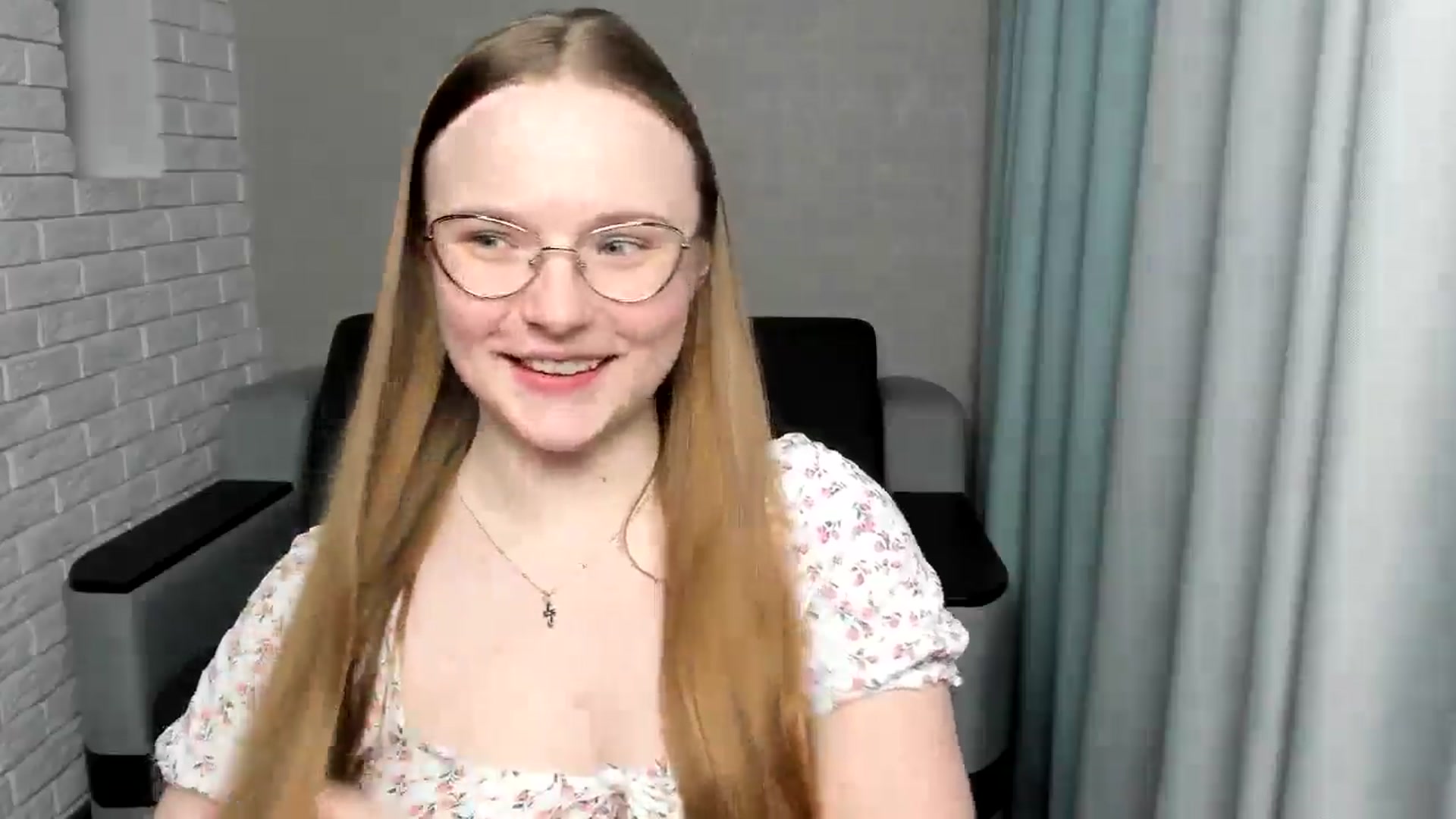 Gallery image thumbnail from Shy_Melany's myfreecams stream on, 03/05/2025, 23:49 image 5 of 20