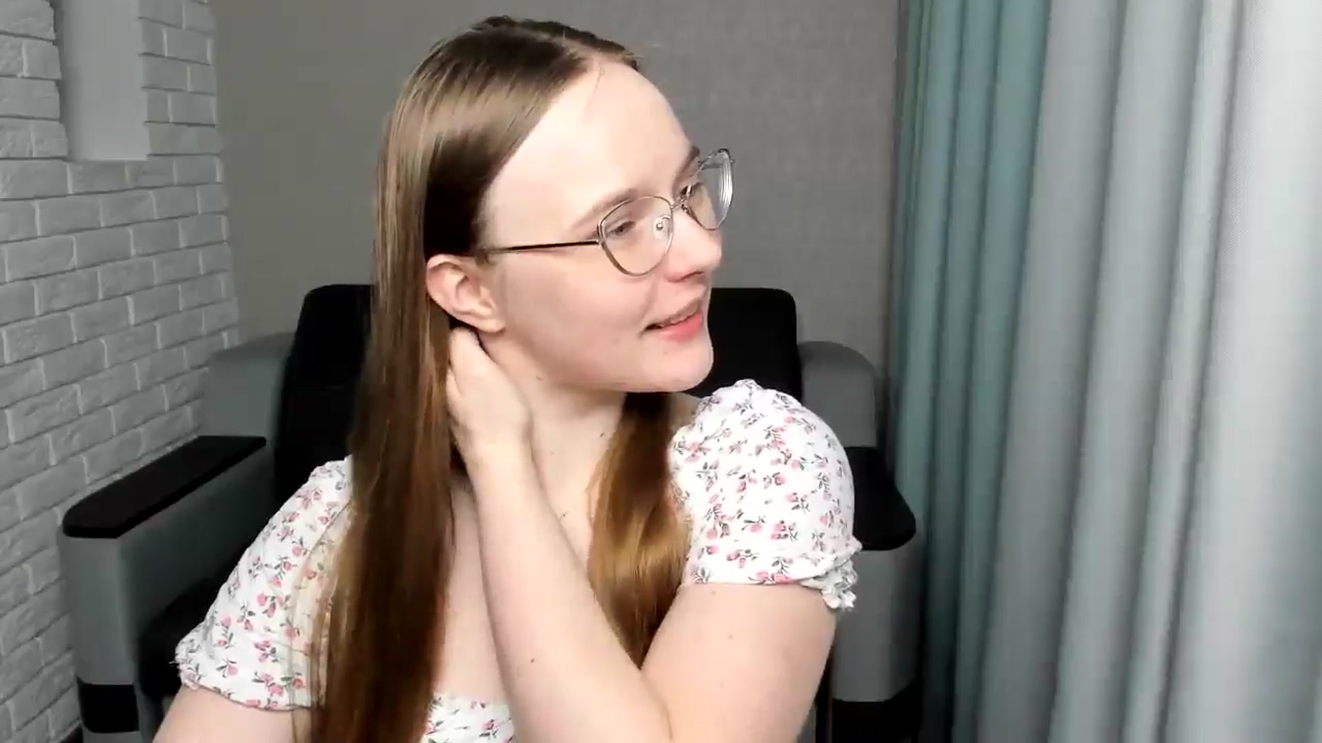 Gallery image thumbnail from Shy_Melany's myfreecams stream on, 03/05/2025, 23:49 image 8 of 20