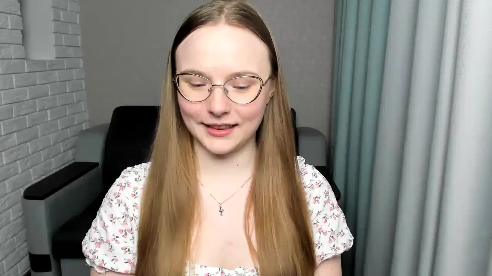 Gallery image thumbnail from Shy_Melany's myfreecams stream on, 03/05/2025, 23:49 image 1 of 20