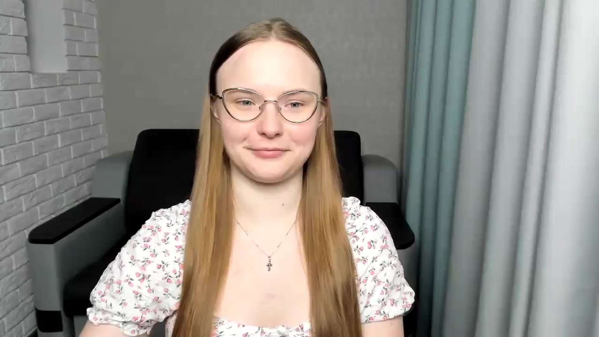 Gallery image thumbnail from Shy_Melany's myfreecams stream on, 03/06/2025, 24:21 image 11 of 20