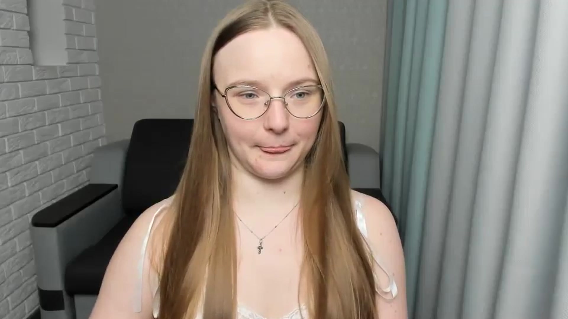 Gallery image thumbnail from Shy_Melany's myfreecams stream on, 03/14/2025, 03:34 image 3 of 20