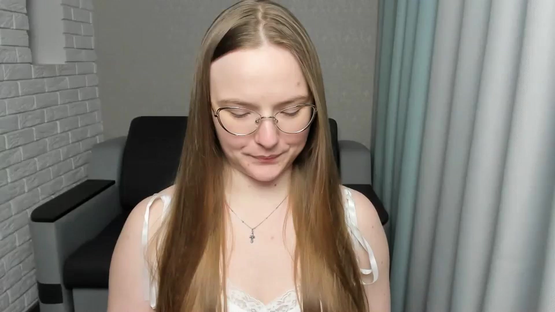 Gallery image thumbnail from Shy_Melany's myfreecams stream on, 03/14/2025, 03:34 image 5 of 20