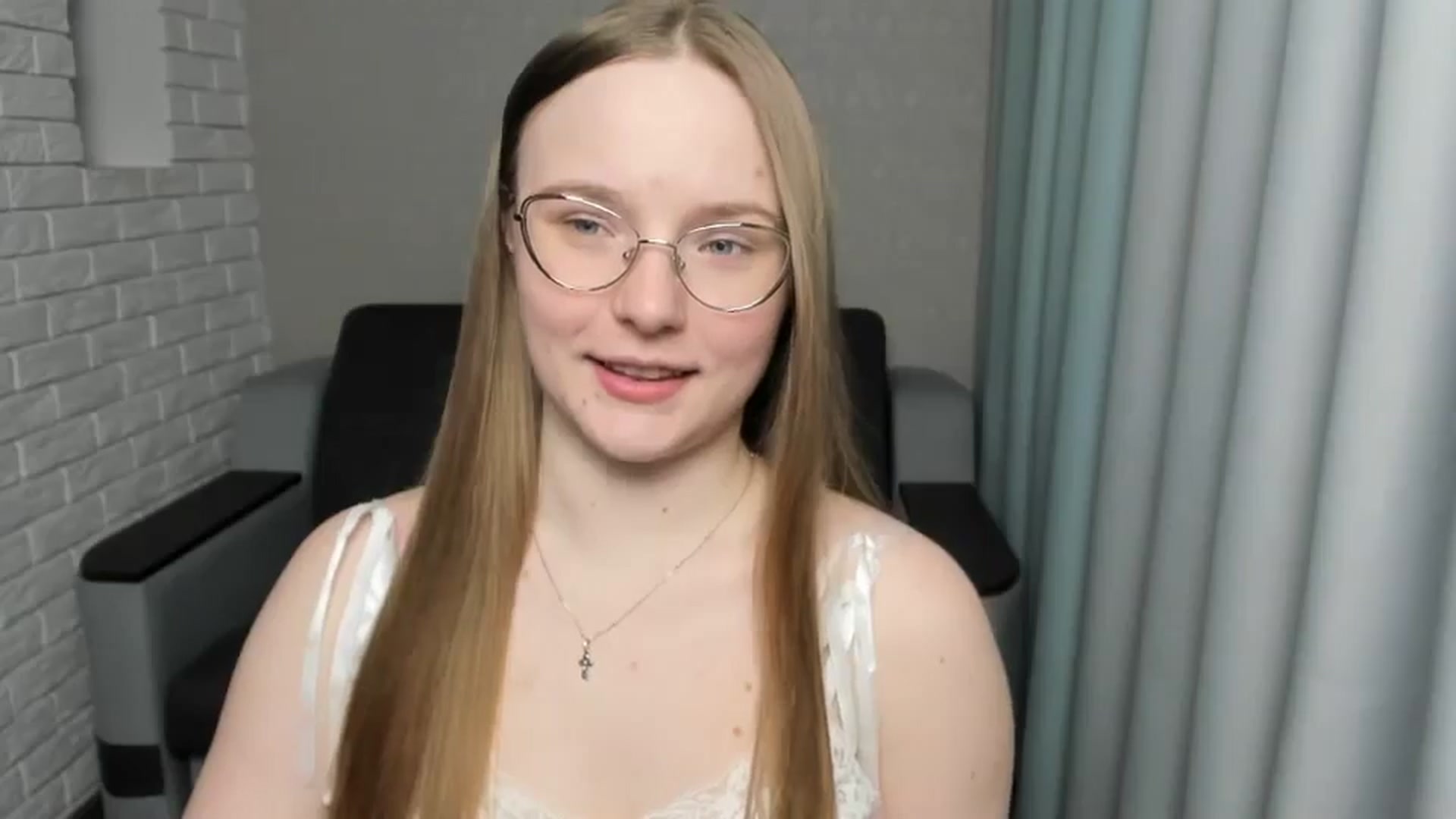 Gallery image thumbnail from Shy_Melany's myfreecams stream on, 03/14/2025, 03:34 image 20 of 20