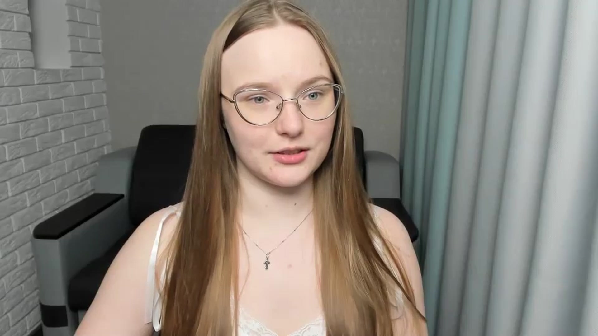 Gallery image thumbnail from Shy_Melany's myfreecams stream on, 03/14/2025, 03:34 image 4 of 20