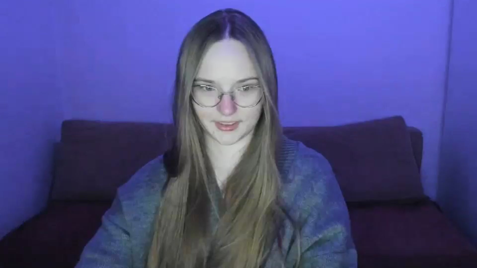 Gallery image thumbnail from Shy_Melany's myfreecams stream on, 03/20/2025, 23:05 image 19 of 20