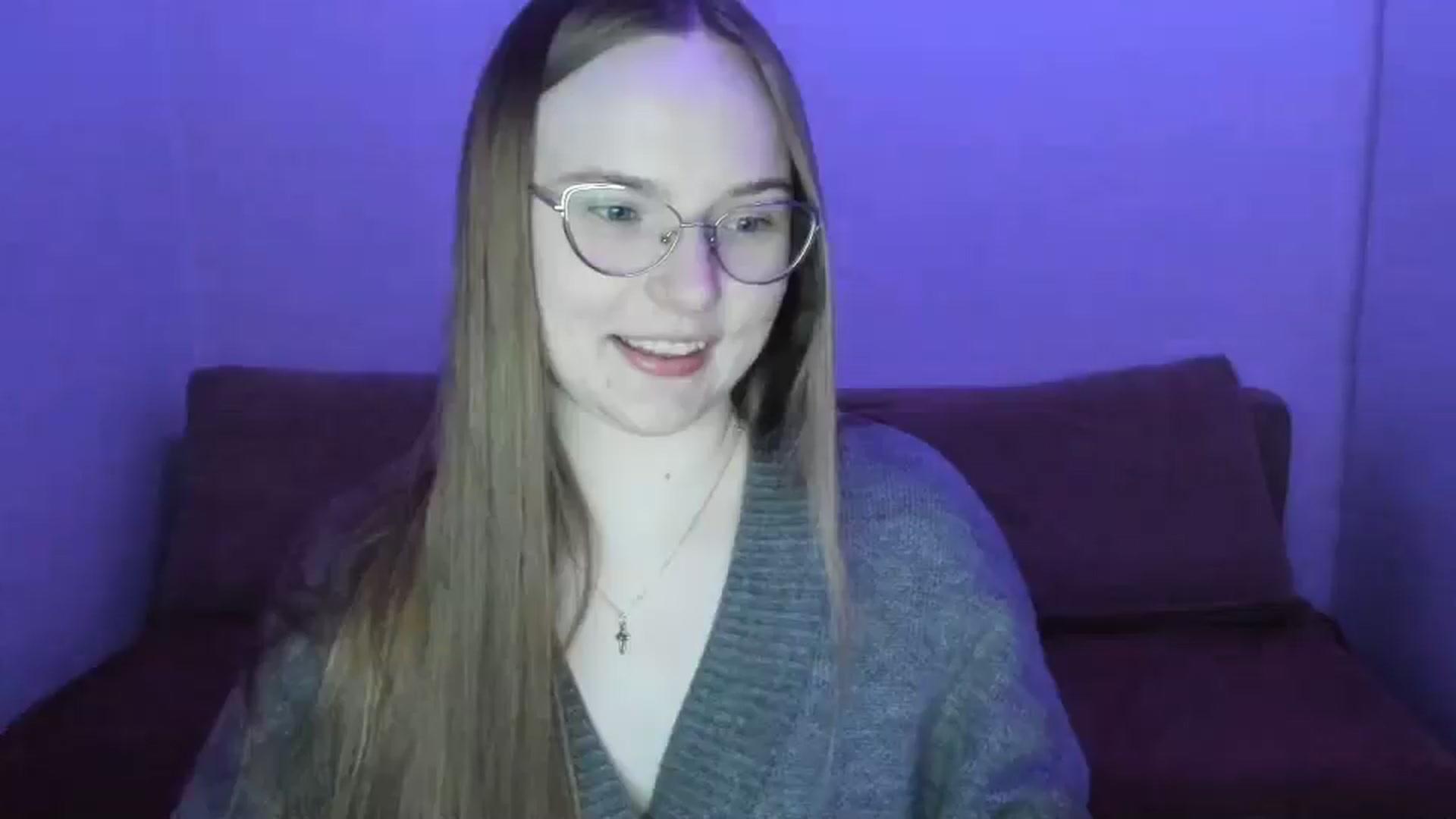 Gallery image thumbnail from Shy_Melany's myfreecams stream on, 03/21/2025, 24:37 image 6 of 20