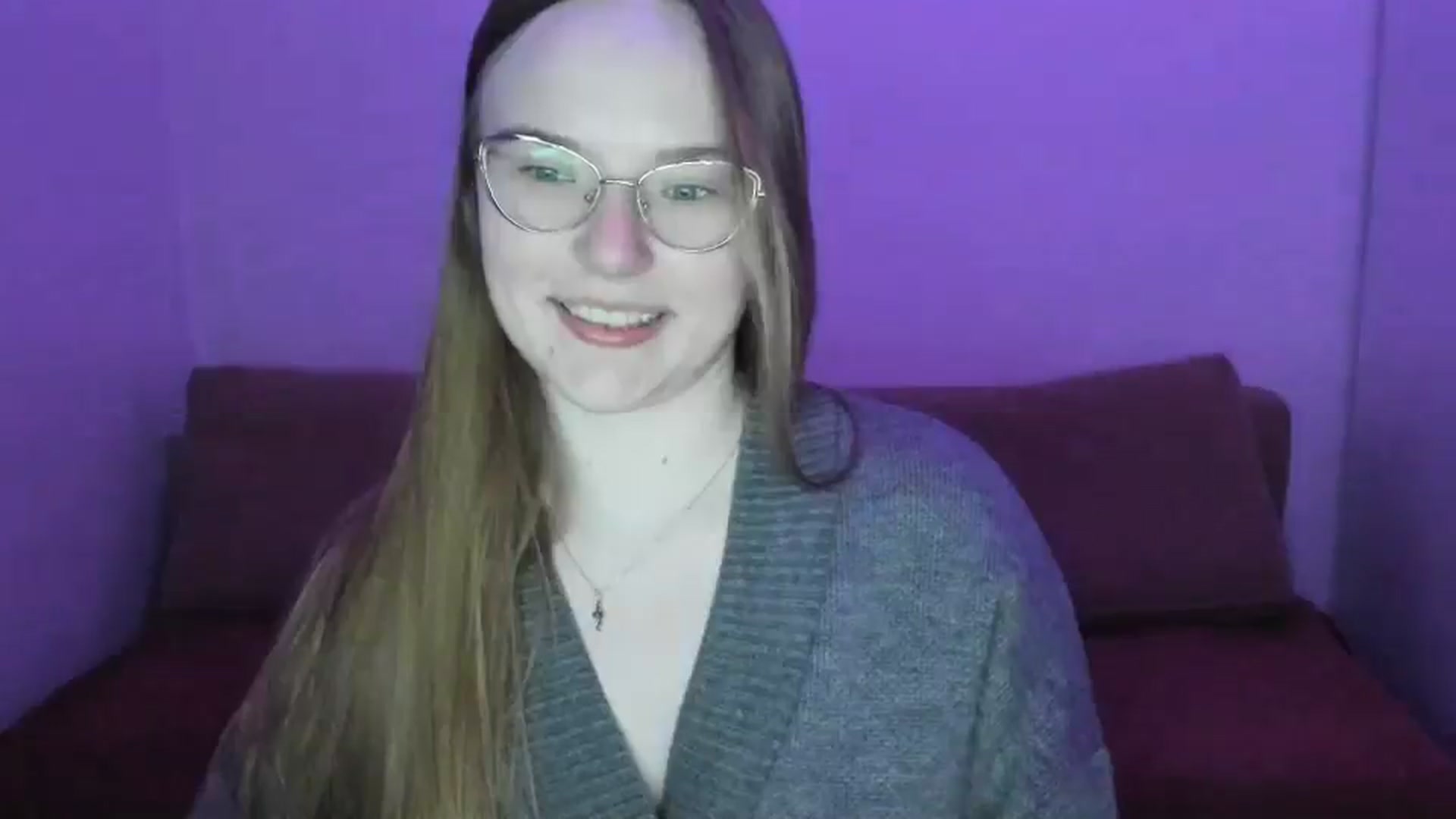 Gallery image thumbnail from Shy_Melany's myfreecams stream on, 03/21/2025, 24:37 image 4 of 20