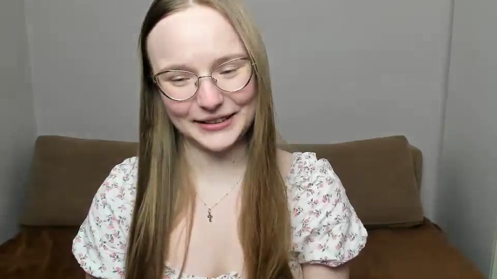 Gallery image thumbnail from Shy_Melany's myfreecams stream on, 03/24/2025, 22:52 image 18 of 20