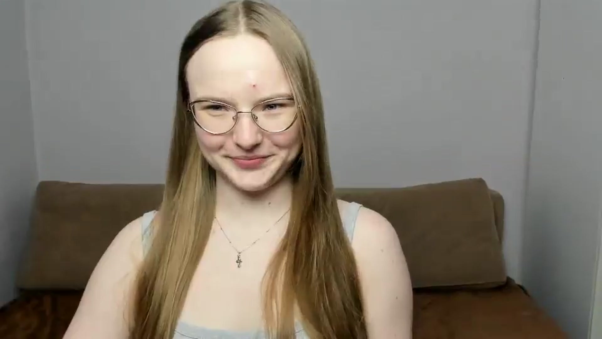 Gallery image thumbnail from Shy_Melany's myfreecams stream on, 03/26/2025, 16:31 image 13 of 20