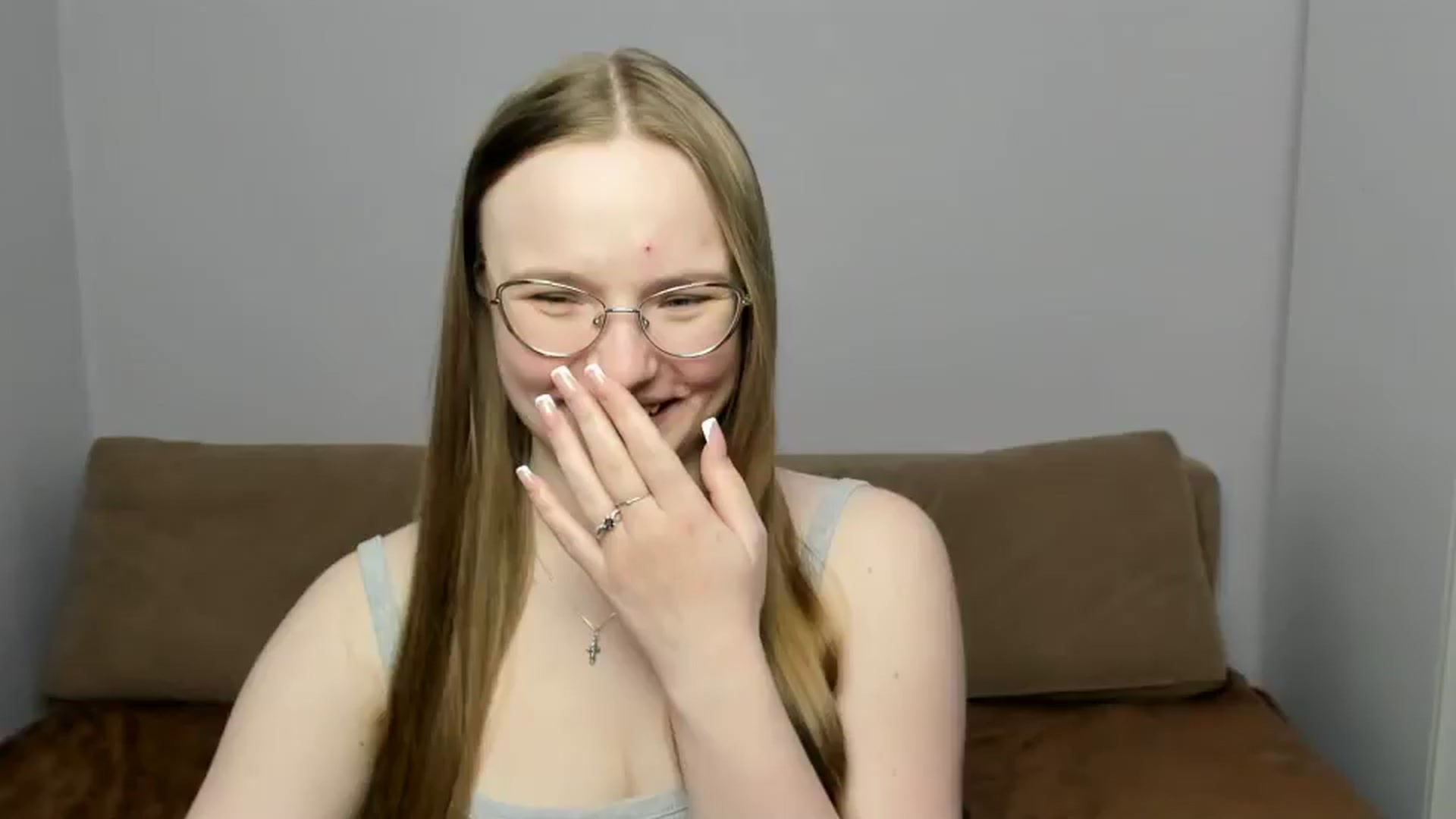 Gallery image thumbnail from Shy_Melany's myfreecams stream on, 03/26/2025, 16:31 image 18 of 20
