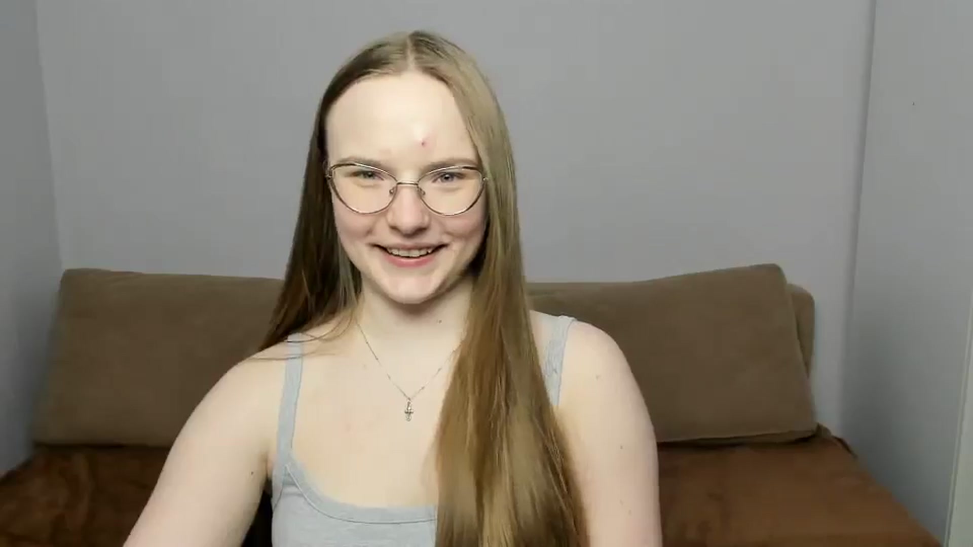 Gallery image thumbnail from Shy_Melany's myfreecams stream on, 03/26/2025, 17:22 image 3 of 20