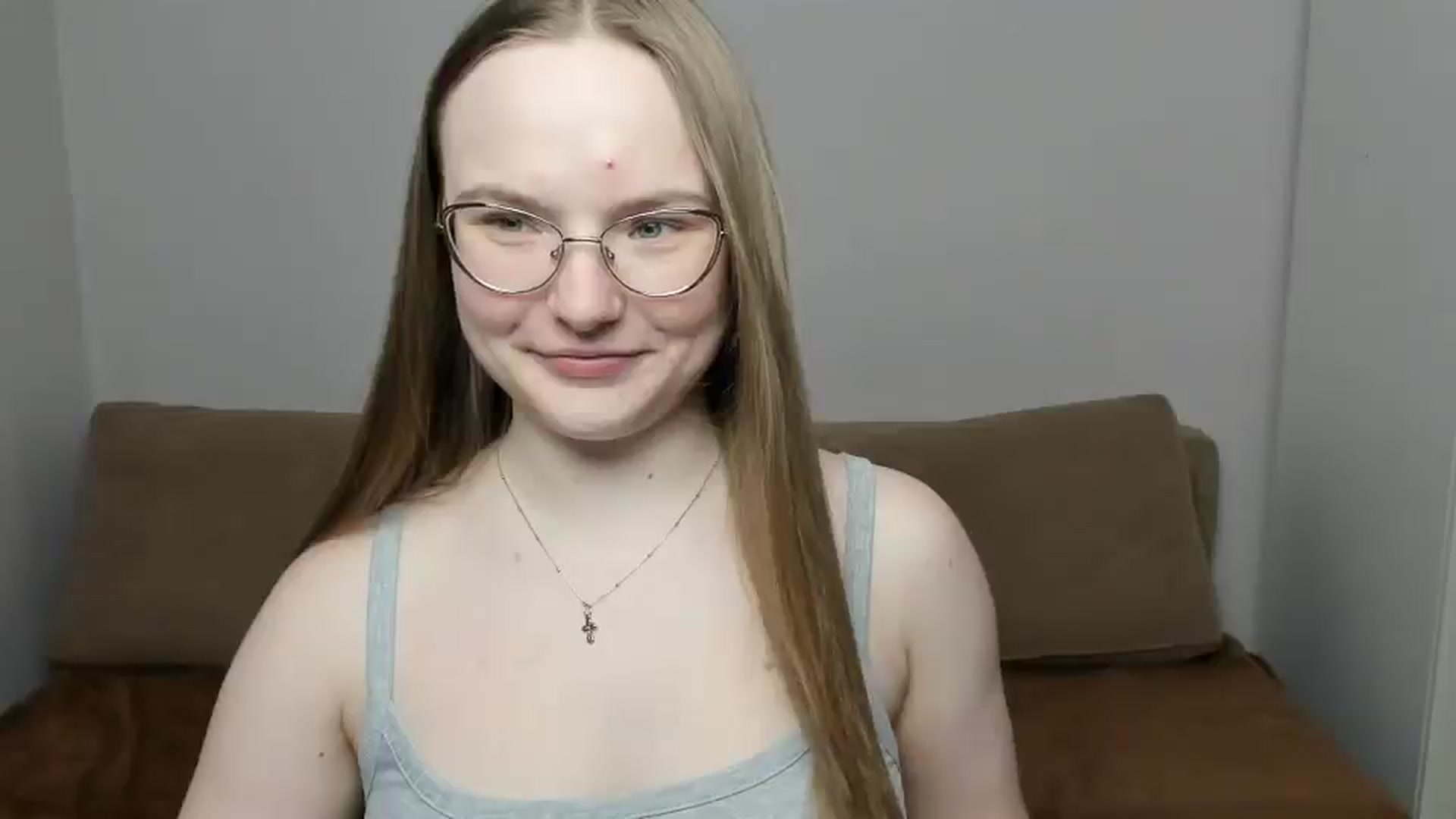 Gallery image thumbnail from Shy_Melany's myfreecams stream on, 03/26/2025, 17:22 image 5 of 20