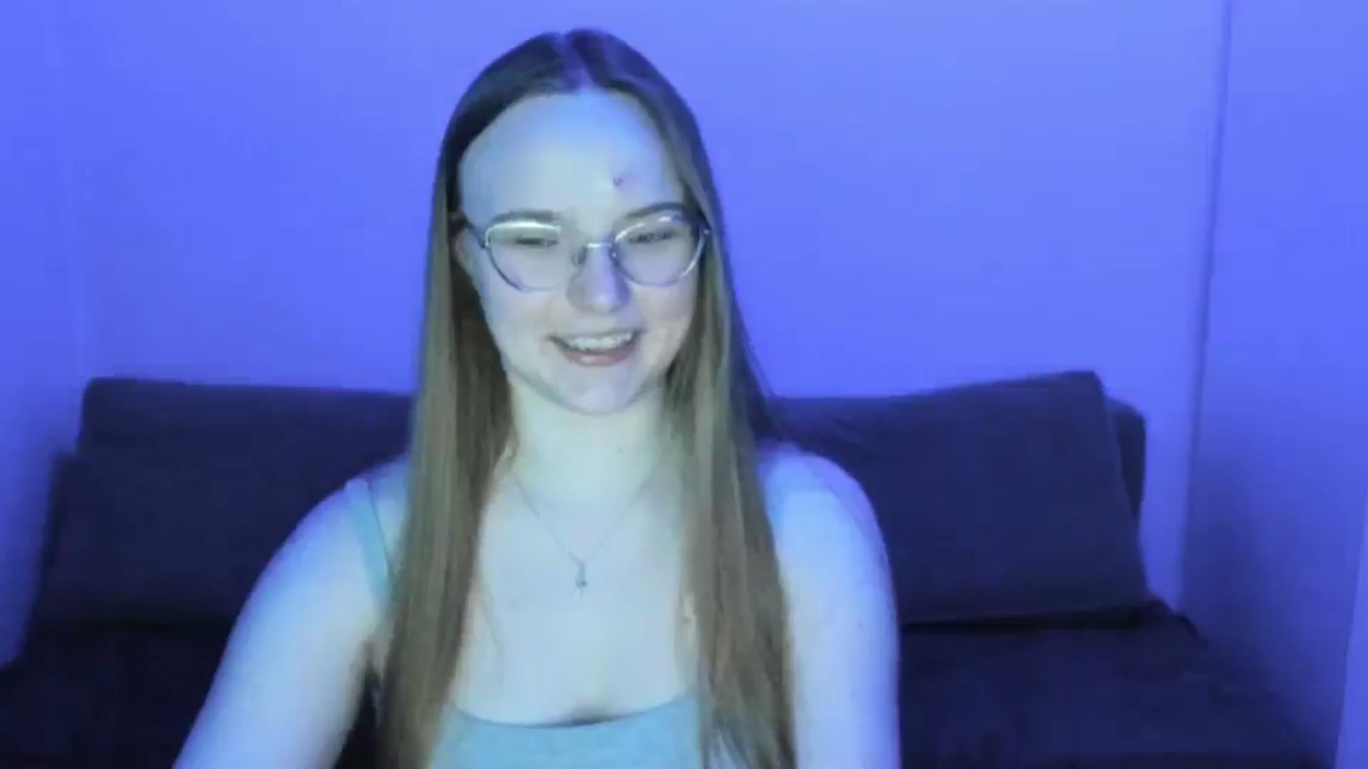 Gallery image thumbnail from Shy_Melany's myfreecams stream on, 03/26/2025, 17:55 image 11 of 20