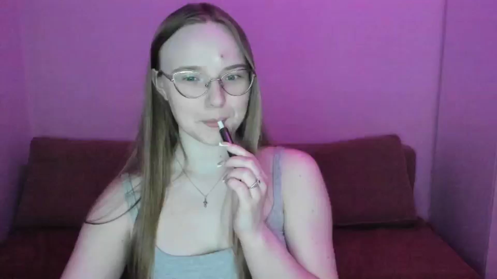Gallery image thumbnail from Shy_Melany's myfreecams stream on, 03/26/2025, 17:55 image 4 of 20