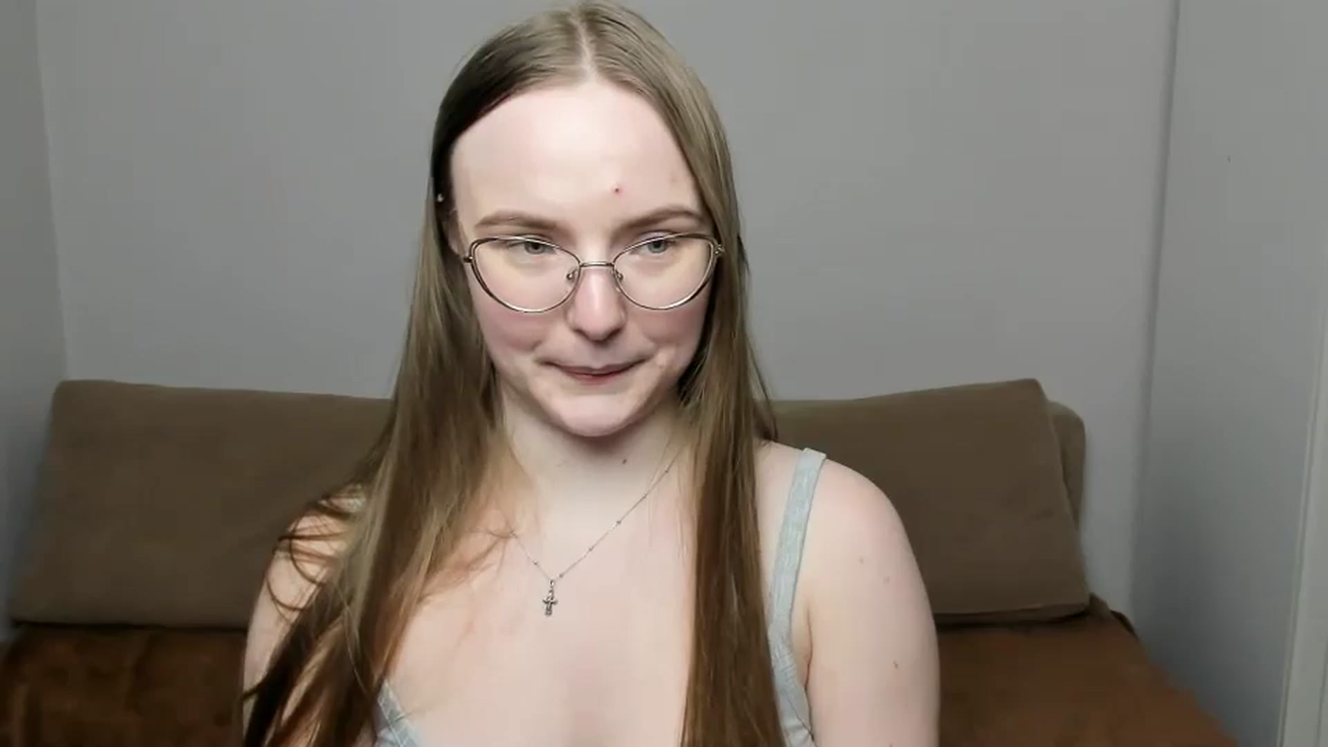 Gallery image thumbnail from Shy_Melany's myfreecams stream on, 03/27/2025, 20:34 image 18 of 20