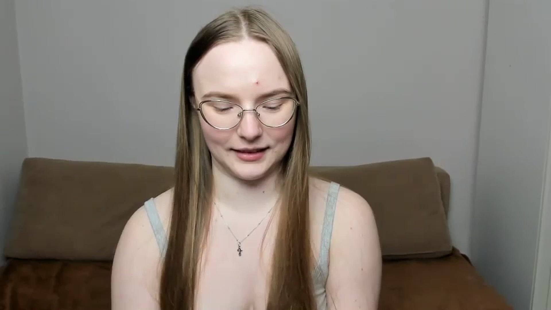 Gallery image thumbnail from Shy_Melany's myfreecams stream on, 03/27/2025, 22:17 image 19 of 20