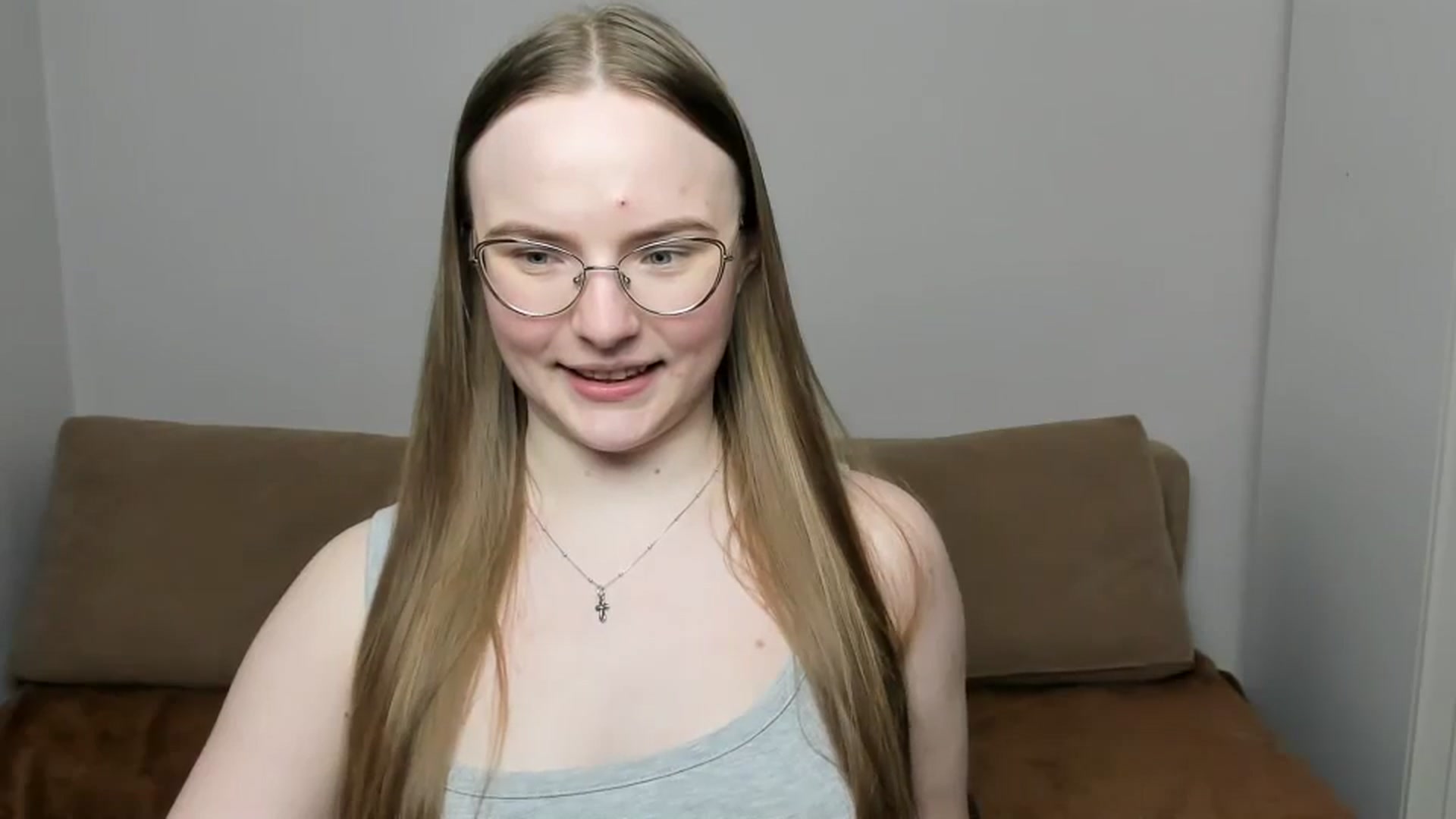 Gallery image thumbnail from Shy_Melany's myfreecams stream on, 03/27/2025, 22:17 image 14 of 20