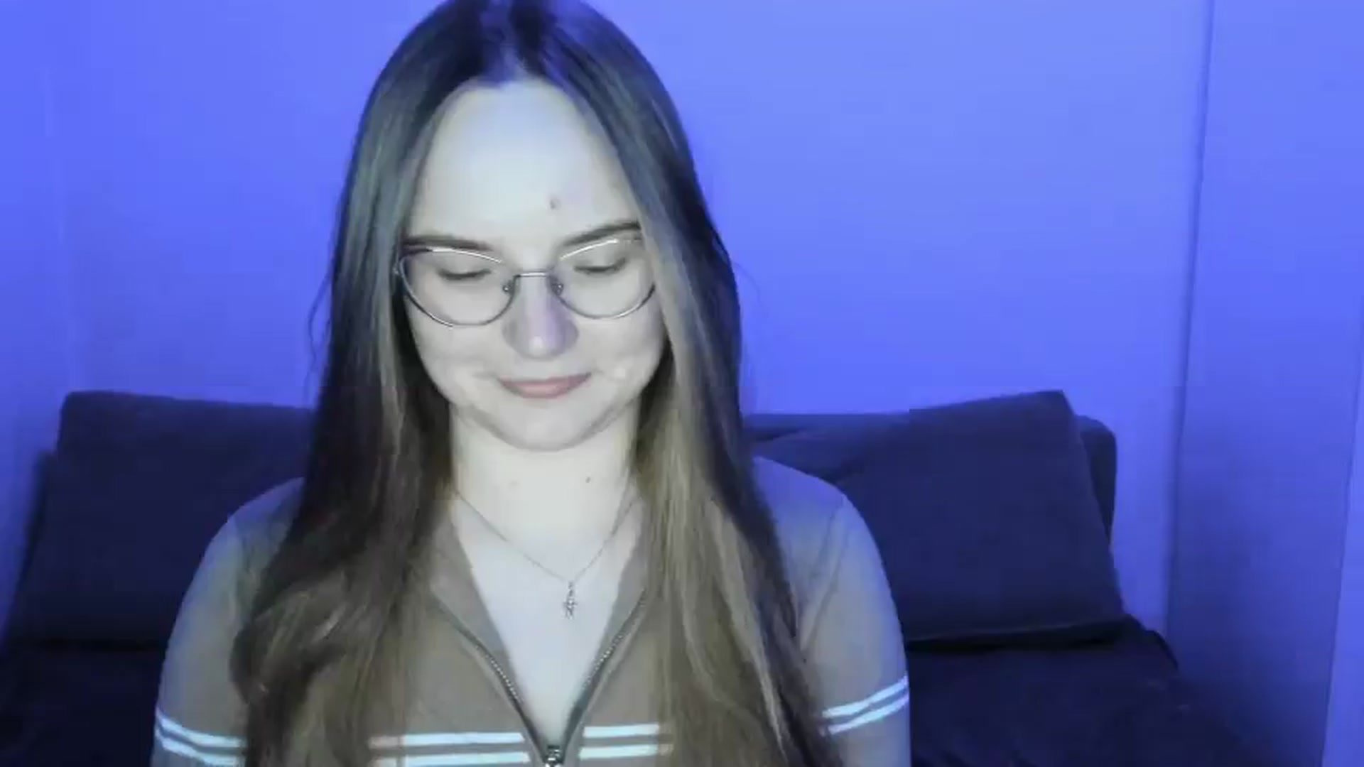 Gallery image thumbnail from Shy_Melany's myfreecams stream on, 03/28/2025, 19:08 image 6 of 20