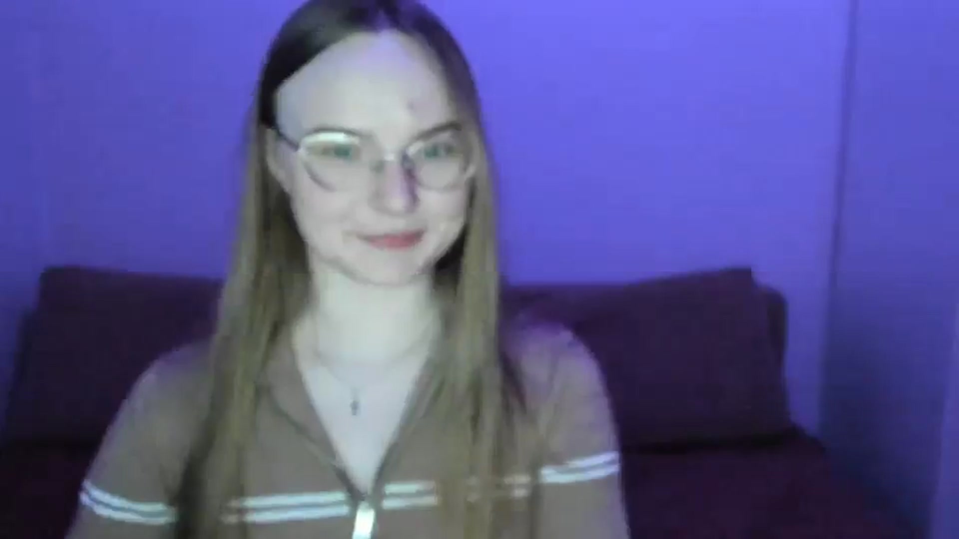 Gallery image thumbnail from Shy_Melany's myfreecams stream on, 03/28/2025, 22:32 image 7 of 20