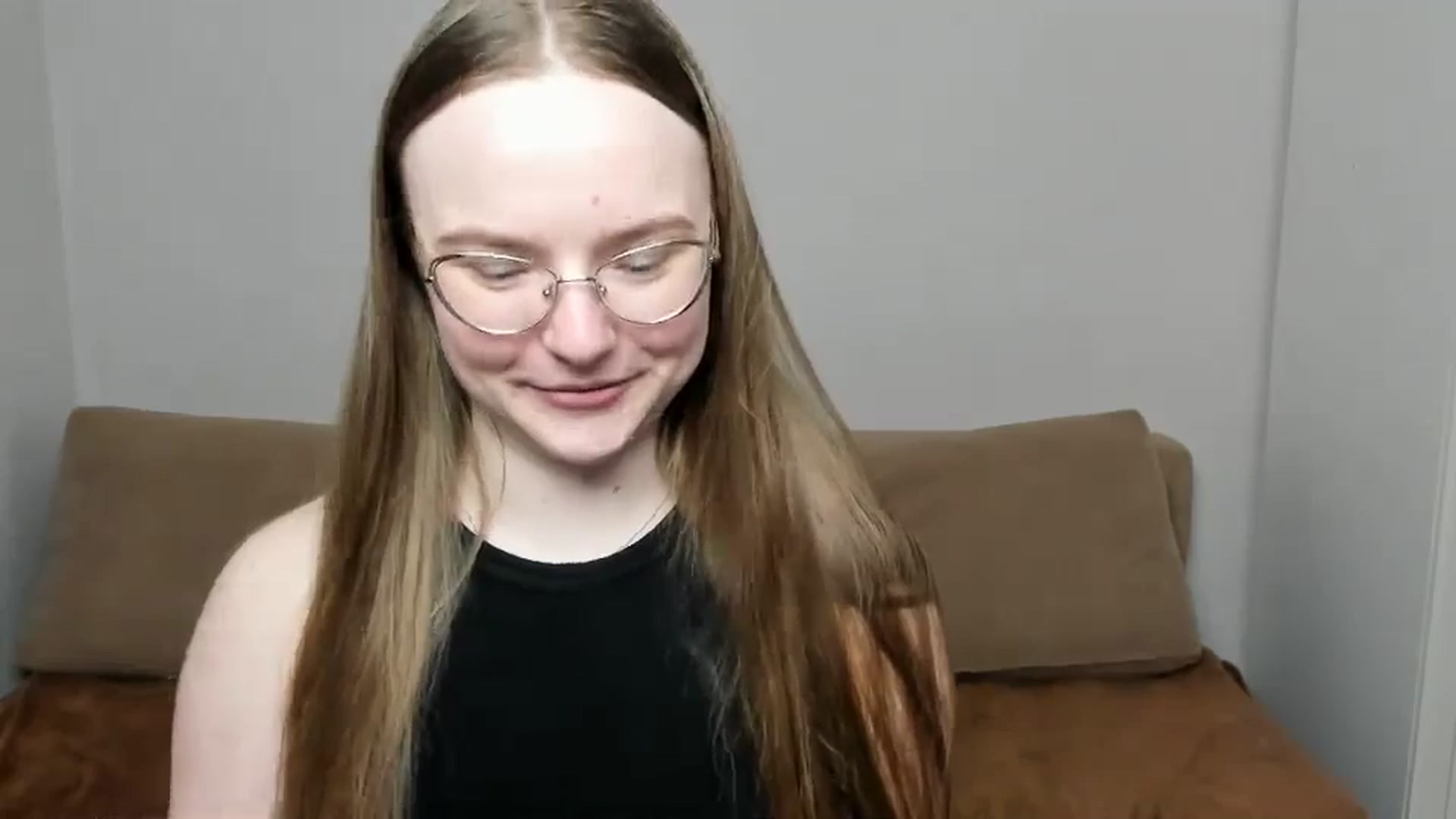 Gallery image thumbnail from Shy_Melany's myfreecams stream on, 03/30/2025, 15:24 image 12 of 20