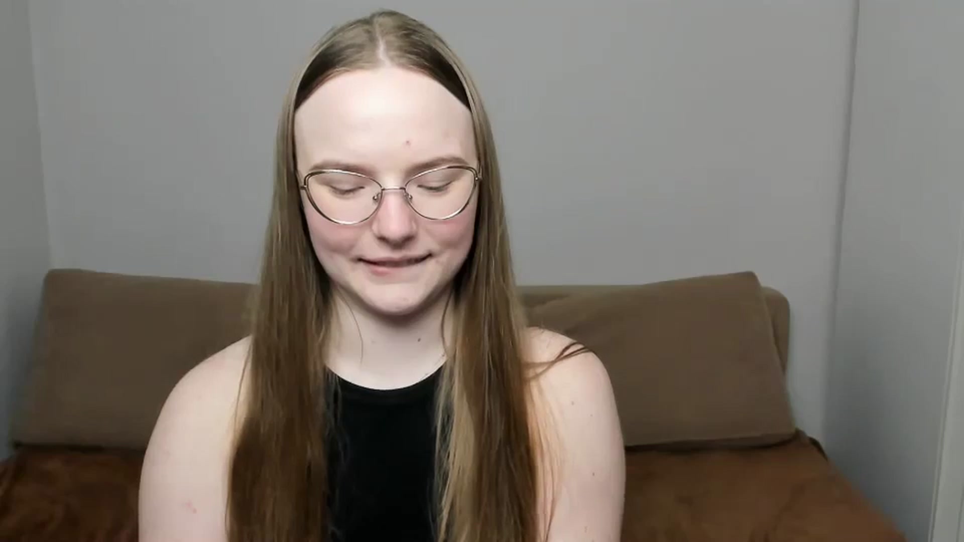 Gallery image thumbnail from Shy_Melany's myfreecams stream on, 03/30/2025, 15:24 image 19 of 20