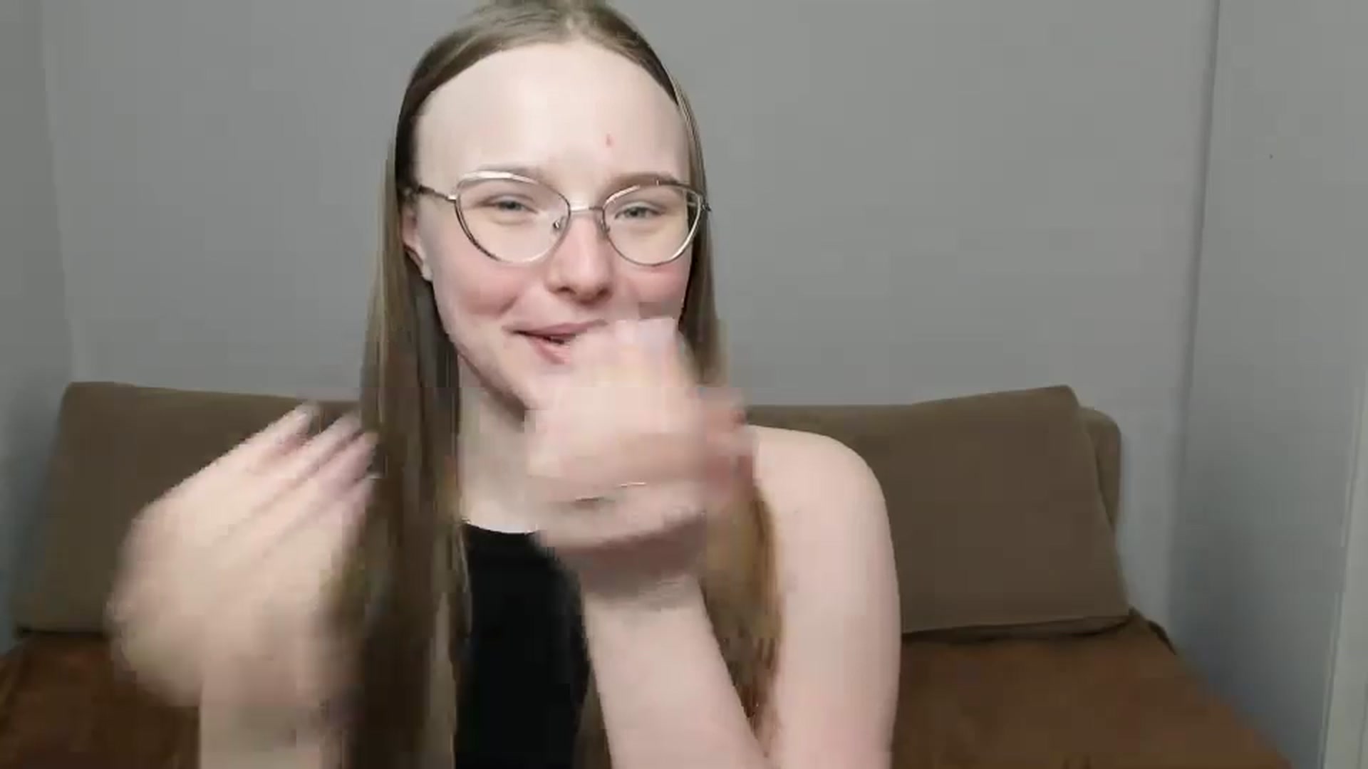 Gallery image thumbnail from Shy_Melany's myfreecams stream on, 03/30/2025, 15:24 image 8 of 20