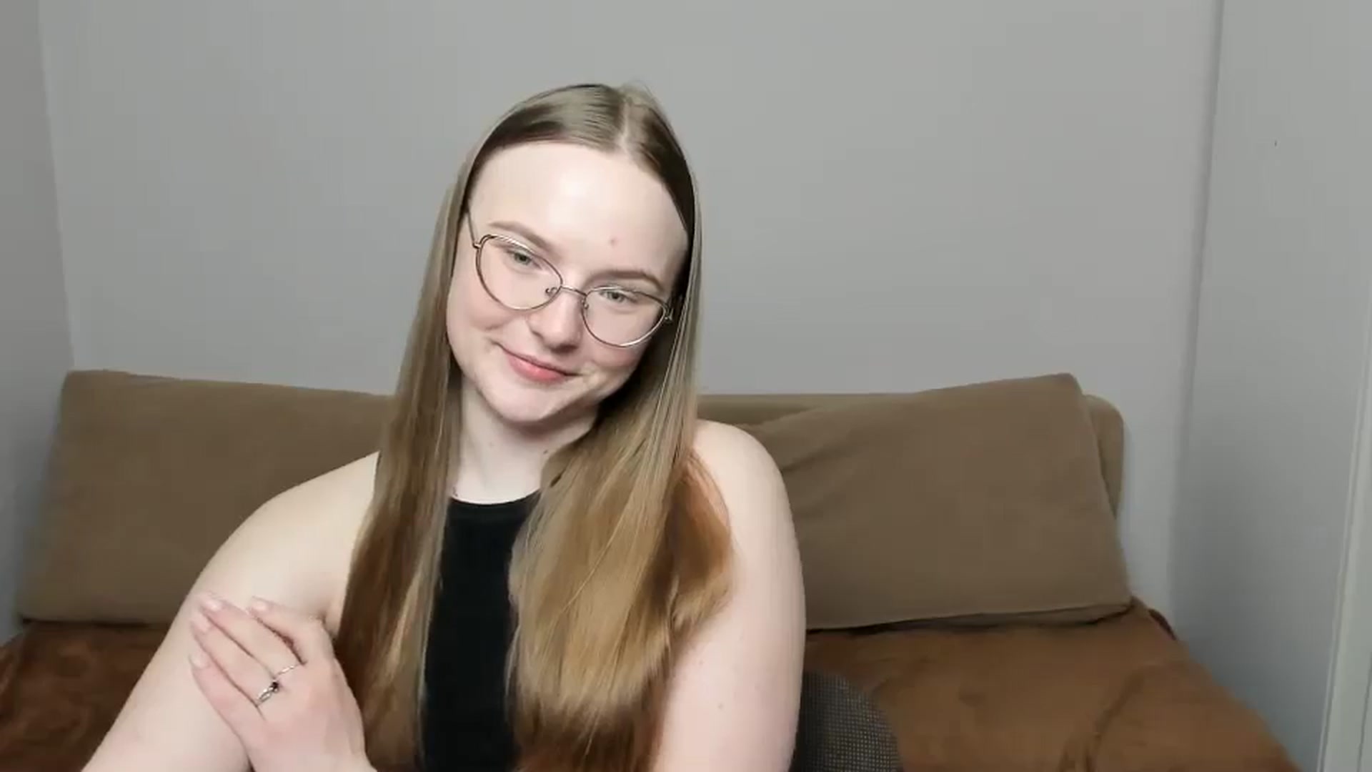 Gallery image thumbnail from Shy_Melany's myfreecams stream on, 03/30/2025, 18:26 image 5 of 20