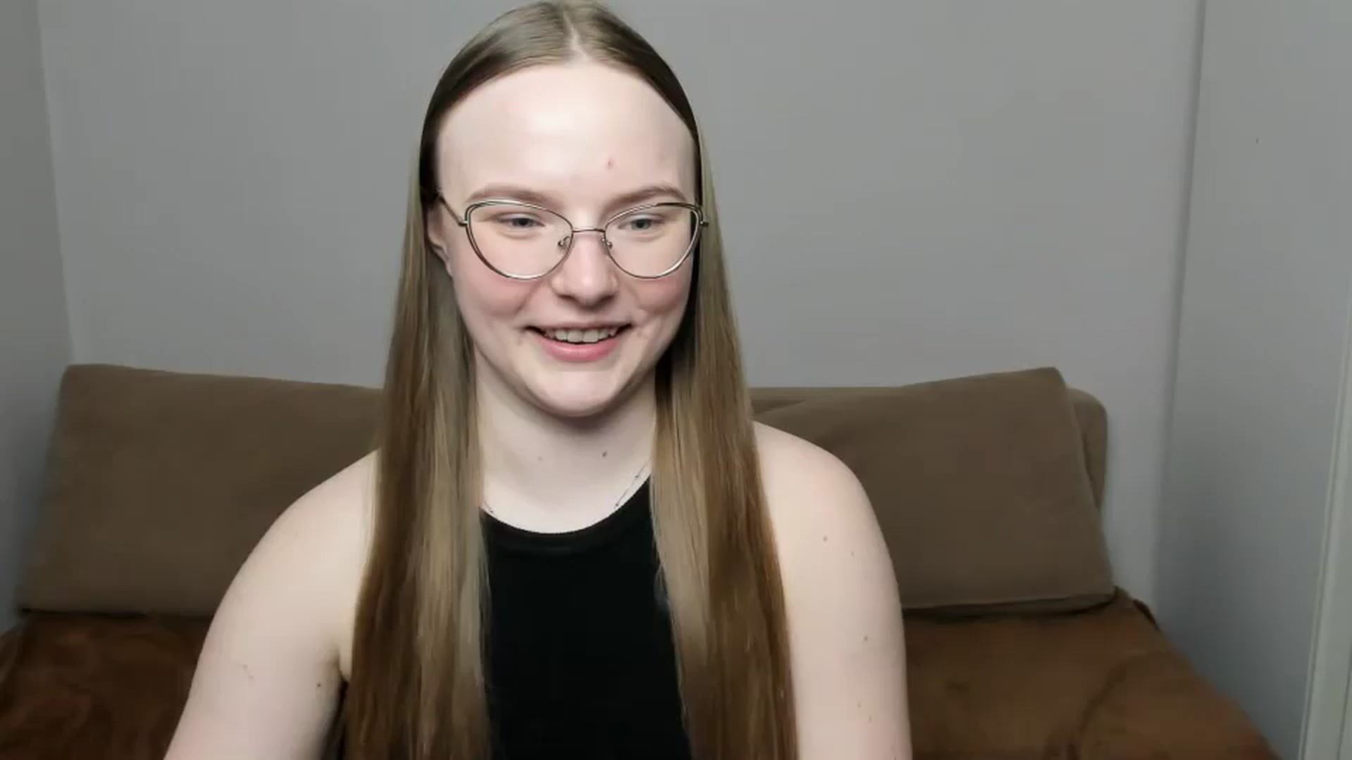 Gallery image thumbnail from Shy_Melany's myfreecams stream on, 03/30/2025, 18:26 image 1 of 20