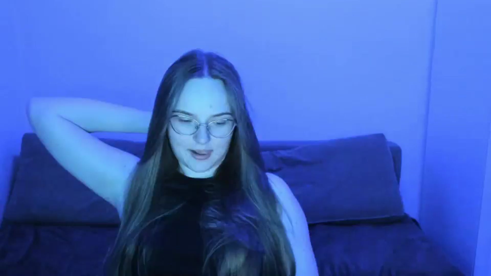Gallery image thumbnail from Shy_Melany's myfreecams stream on, 03/30/2025, 23:32 image 5 of 20