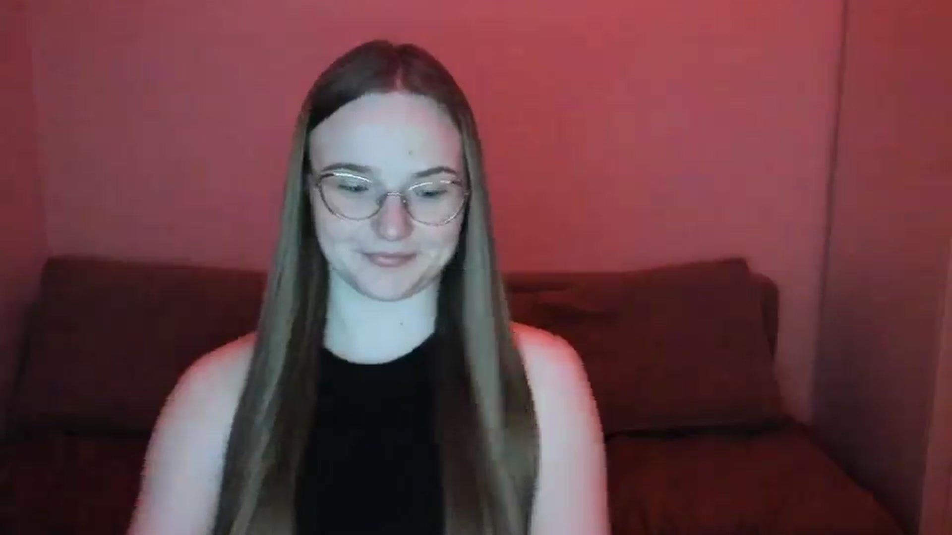 Gallery image thumbnail from Shy_Melany's myfreecams stream on, 03/30/2025, 23:32 image 3 of 20