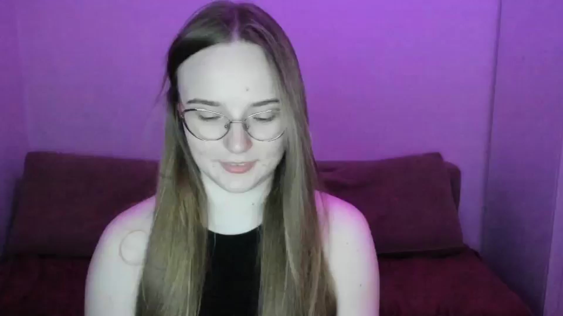 Gallery image thumbnail from Shy_Melany's myfreecams stream on, 03/30/2025, 23:32 image 9 of 20