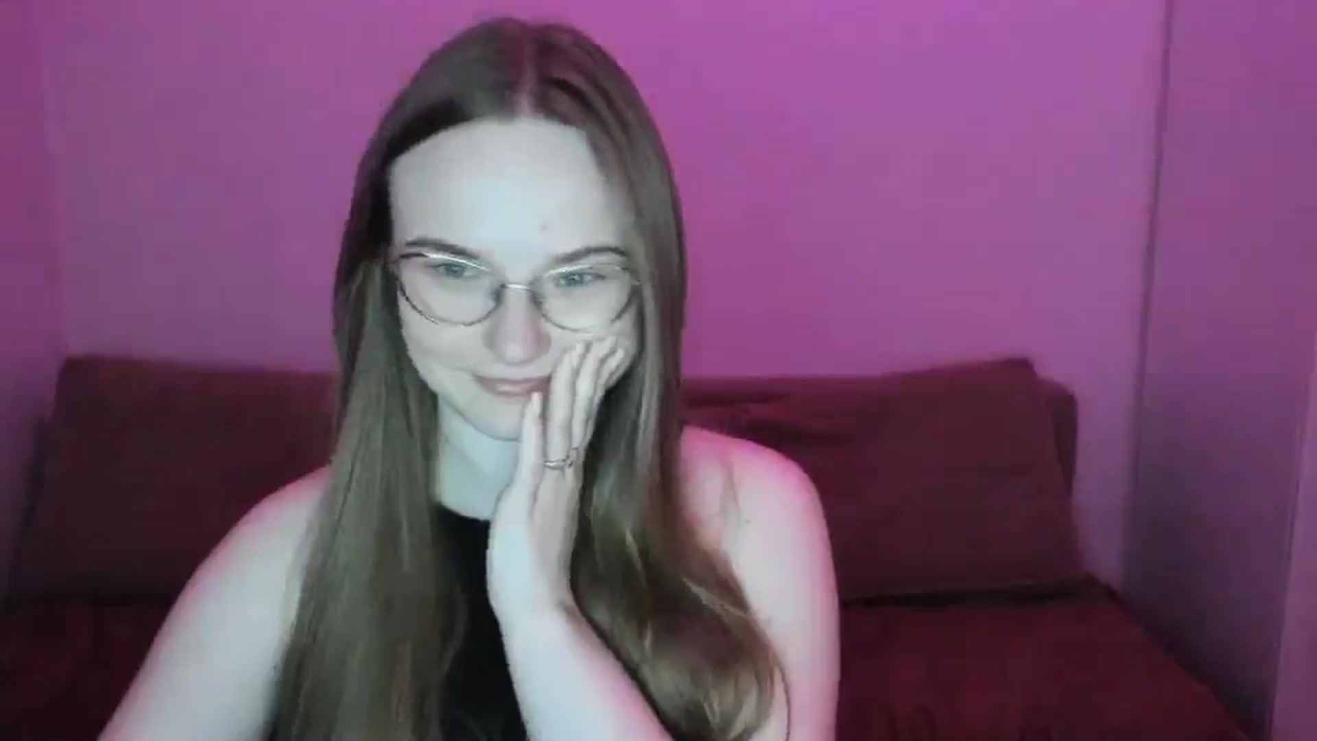 Gallery image thumbnail from Shy_Melany's myfreecams stream on, 03/30/2025, 23:32 image 10 of 20
