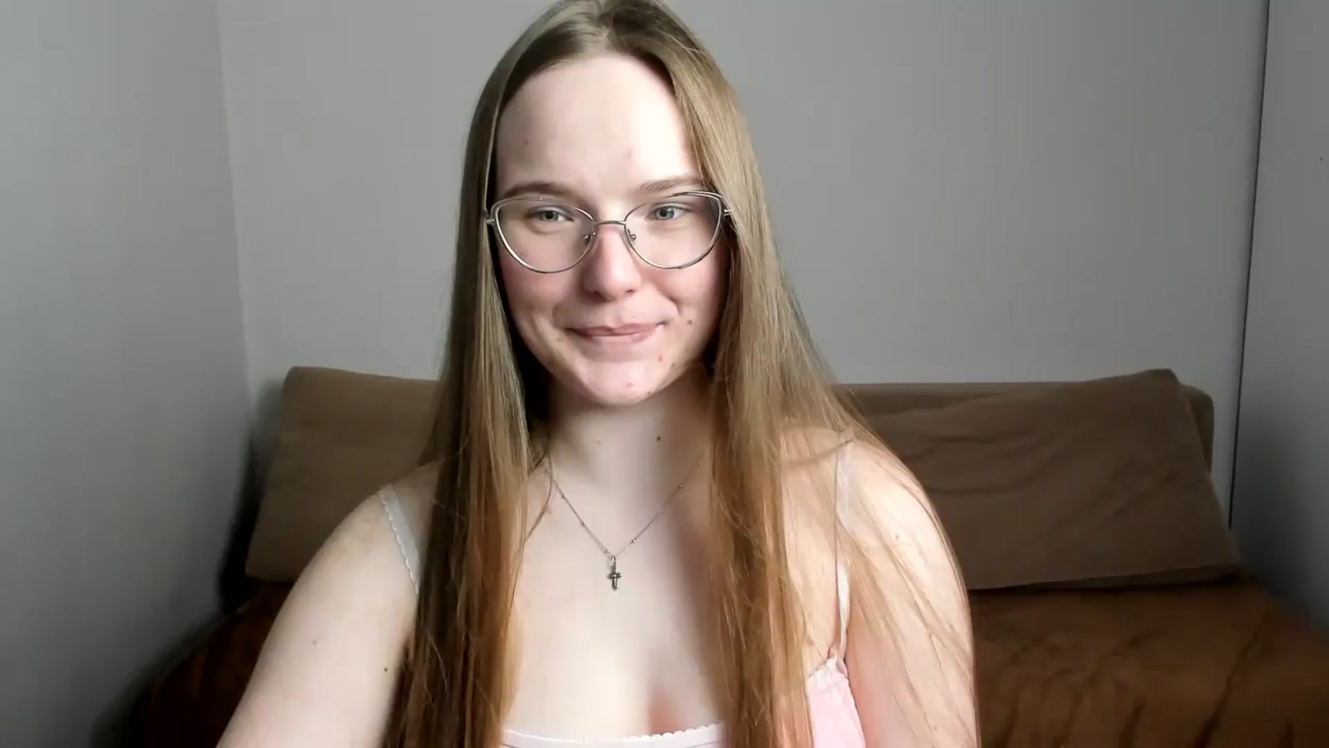 Gallery image thumbnail from Shy_Melany's myfreecams stream on, 04/05/2025, 15:47 image 20 of 20