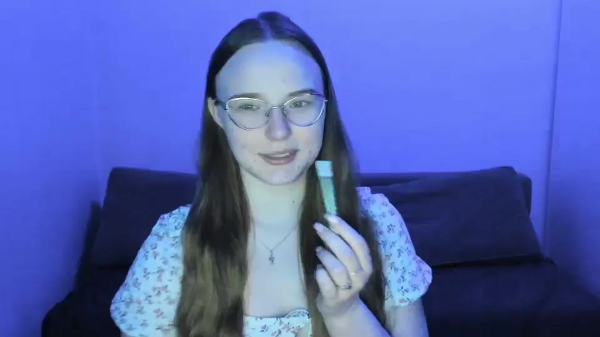 Gallery image thumbnail from Shy_Melany's myfreecams stream on, 04/07/2025, 18:42 image 15 of 20