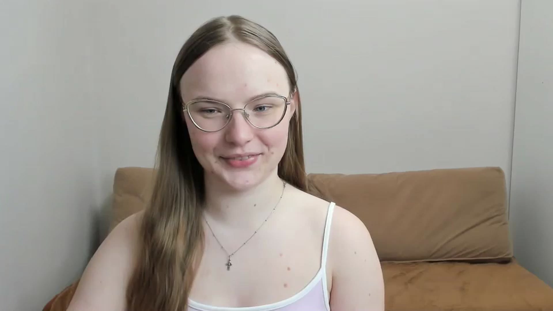 Gallery image thumbnail from Shy_Melany's myfreecams stream on, 04/10/2025, 14:41 image 4 of 20