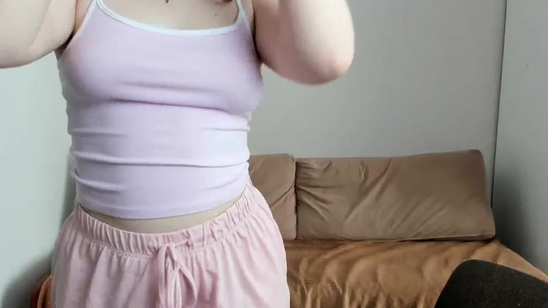 Gallery image thumbnail from Shy_Melany's myfreecams stream on, 04/11/2025, 12:54 image 15 of 20