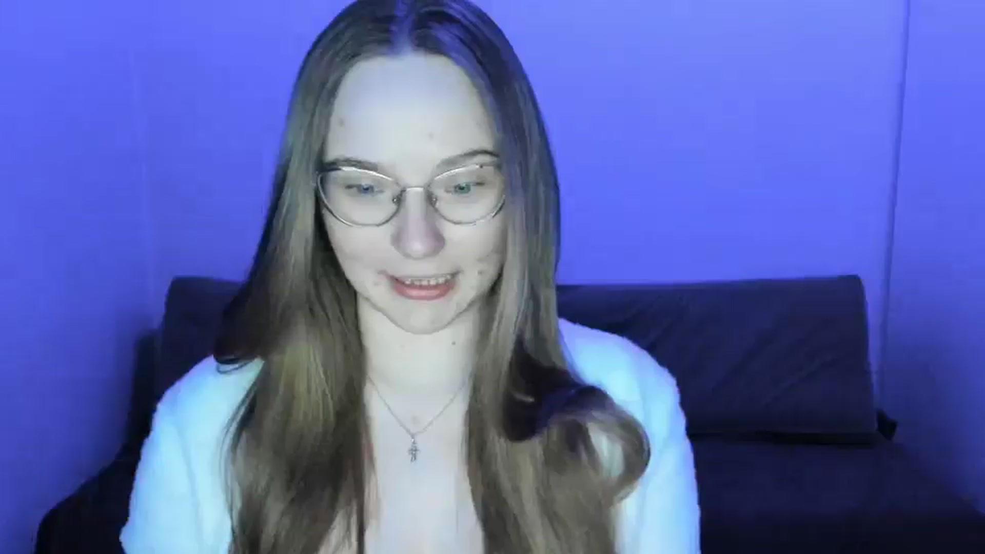Gallery image thumbnail from Shy_Melany's myfreecams stream on, 04/12/2025, 20:27 image 2 of 20