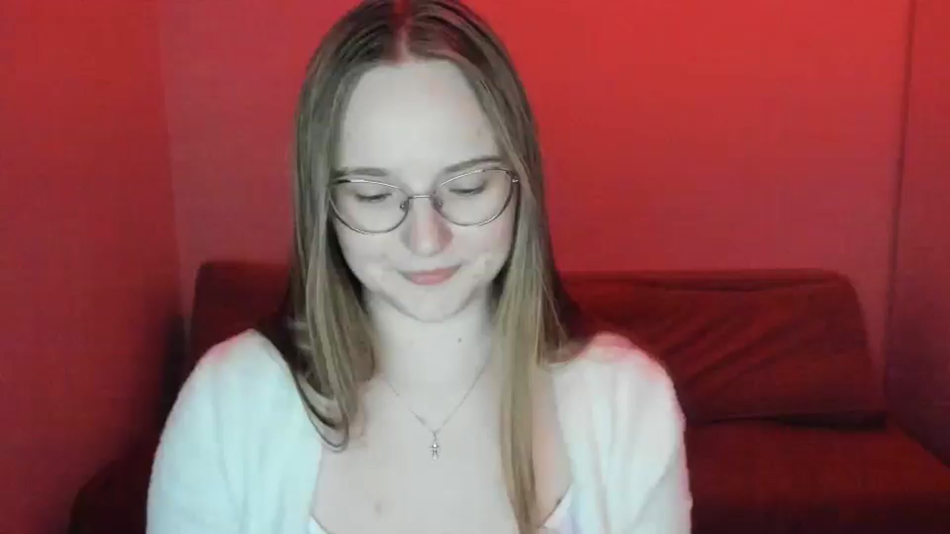 Gallery image thumbnail from Shy_Melany's myfreecams stream on, 04/14/2025, 19:24 image 12 of 20