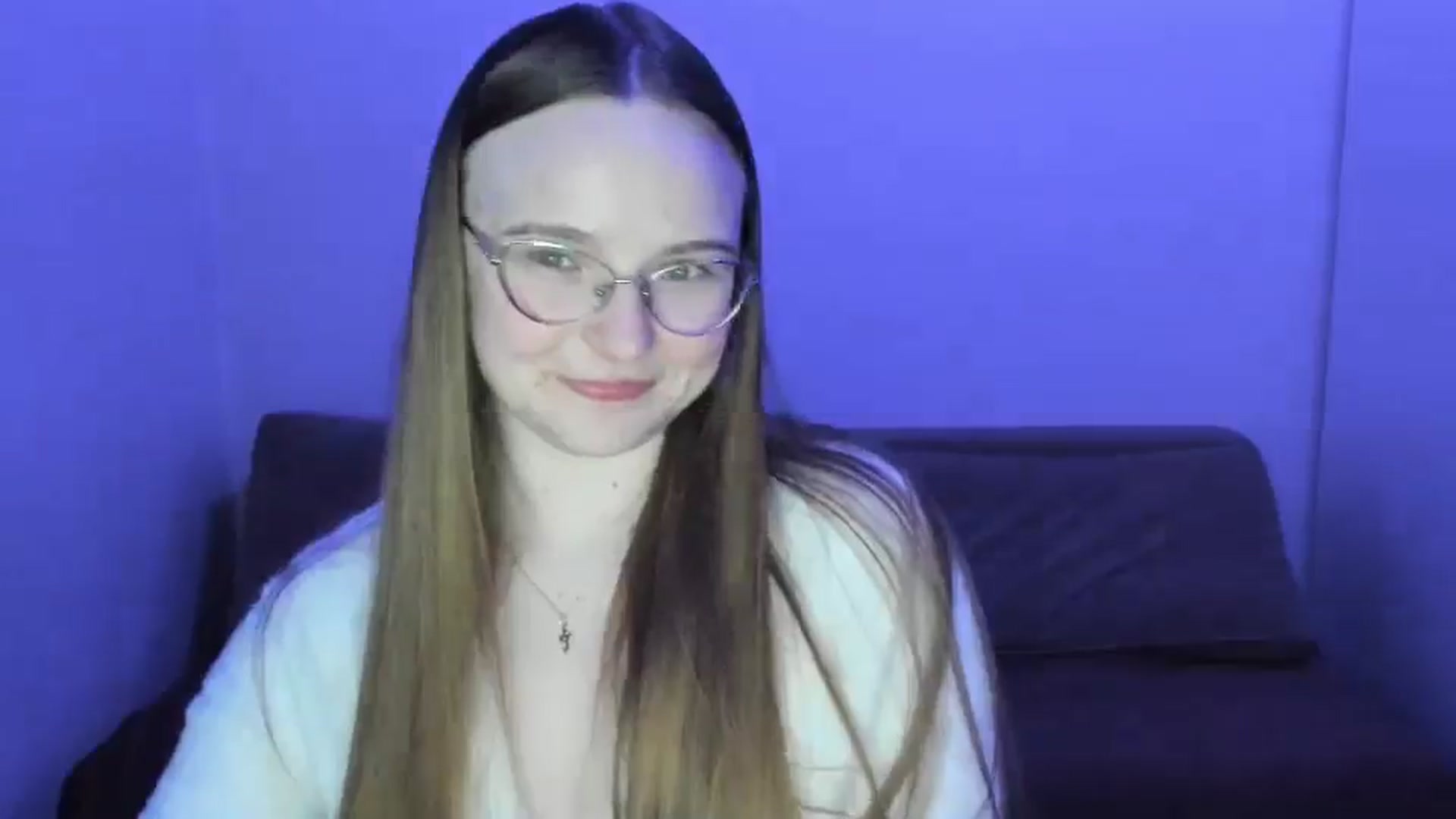 Gallery image thumbnail from Shy_Melany's myfreecams stream on, 04/14/2025, 22:31 image 19 of 20