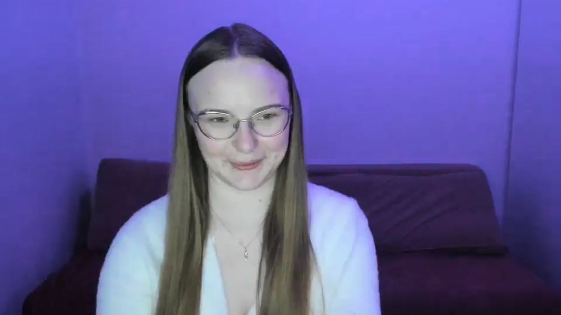 Gallery image thumbnail from Shy_Melany's myfreecams stream on, 04/14/2025, 22:31 image 8 of 20