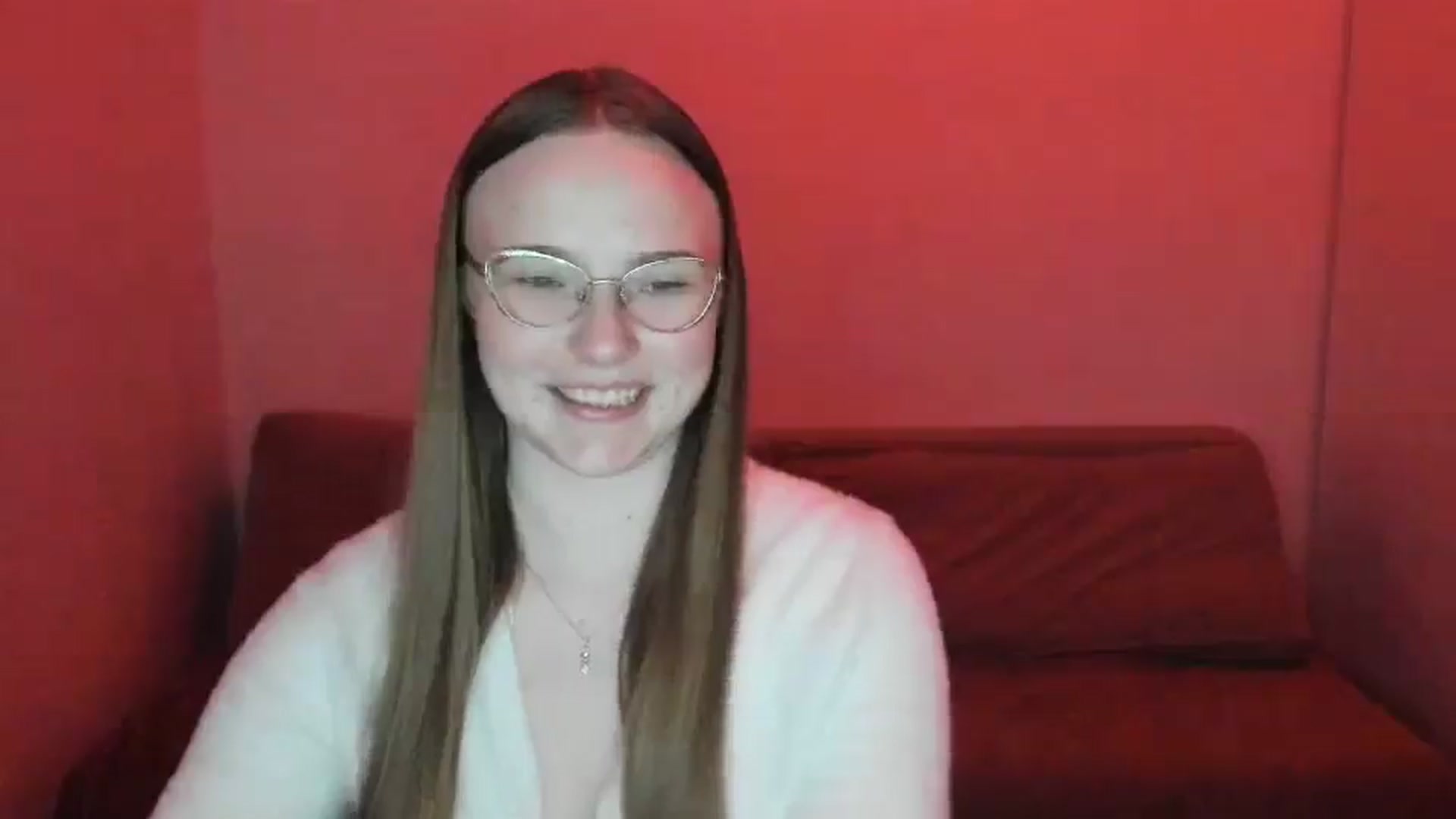 Gallery image thumbnail from Shy_Melany's myfreecams stream on, 04/14/2025, 22:31 image 10 of 20