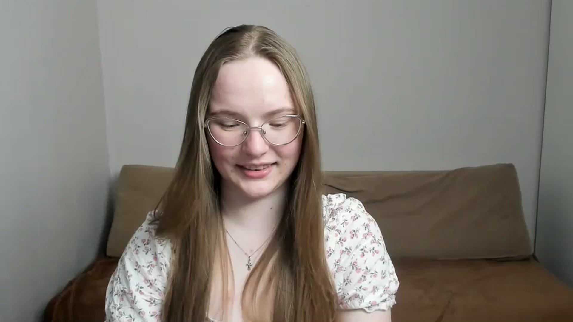 Gallery image thumbnail from Shy_Melany's myfreecams stream on, 04/19/2025, 22:26 image 19 of 20