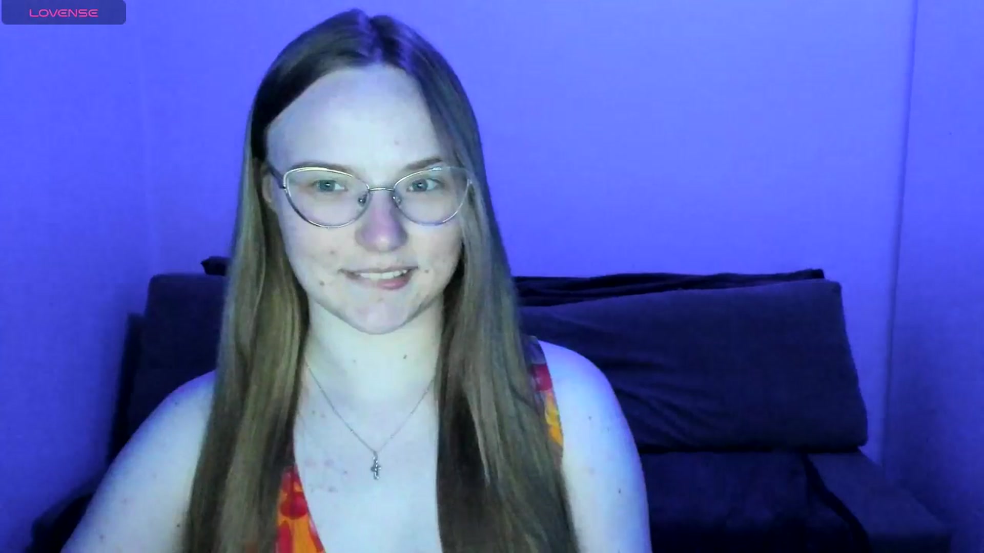 Gallery image thumbnail from Shy_Melany's myfreecams stream on, 05/14/2025, 20:53 image 6 of 20