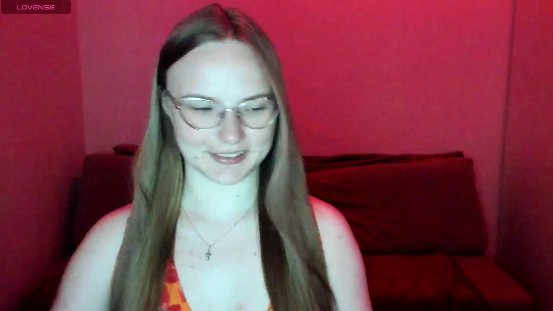 Gallery image thumbnail from Shy_Melany's myfreecams stream on, 05/14/2025, 20:53 image 3 of 20