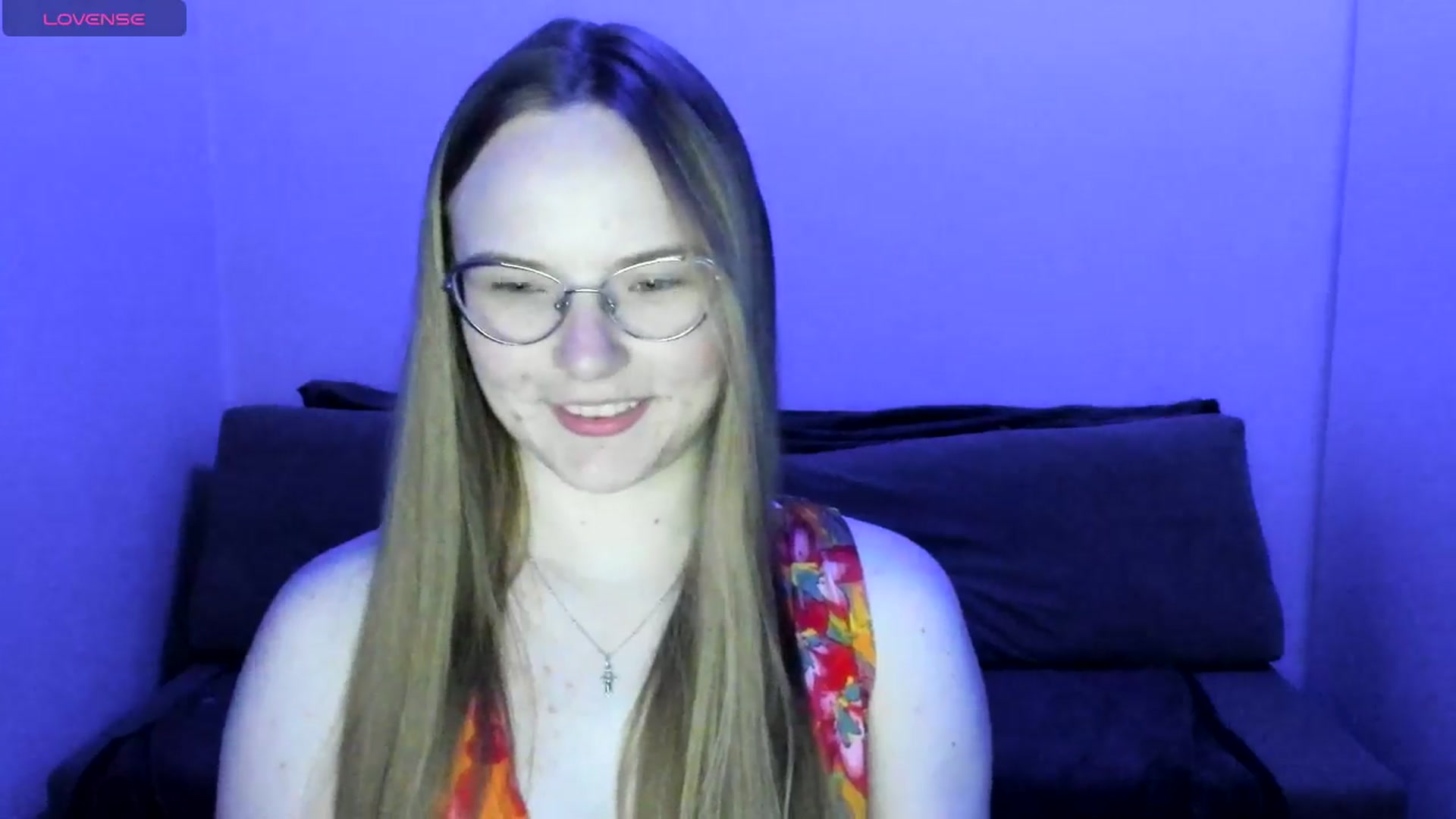 Gallery image thumbnail from Shy_Melany's myfreecams stream on, 05/14/2025, 20:53 image 18 of 20