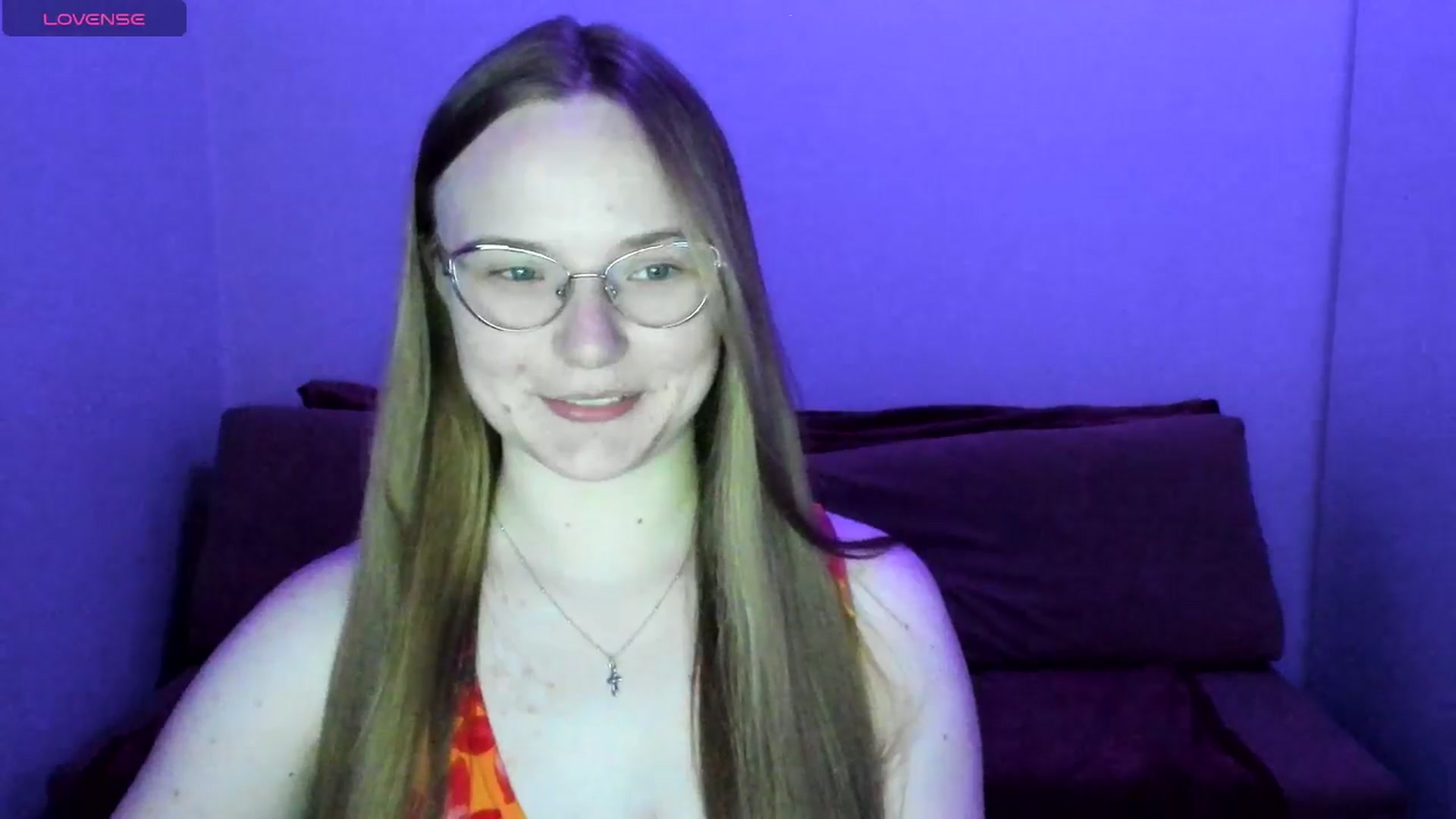 Gallery image thumbnail from Shy_Melany's myfreecams stream on, 05/14/2025, 20:53 image 5 of 20