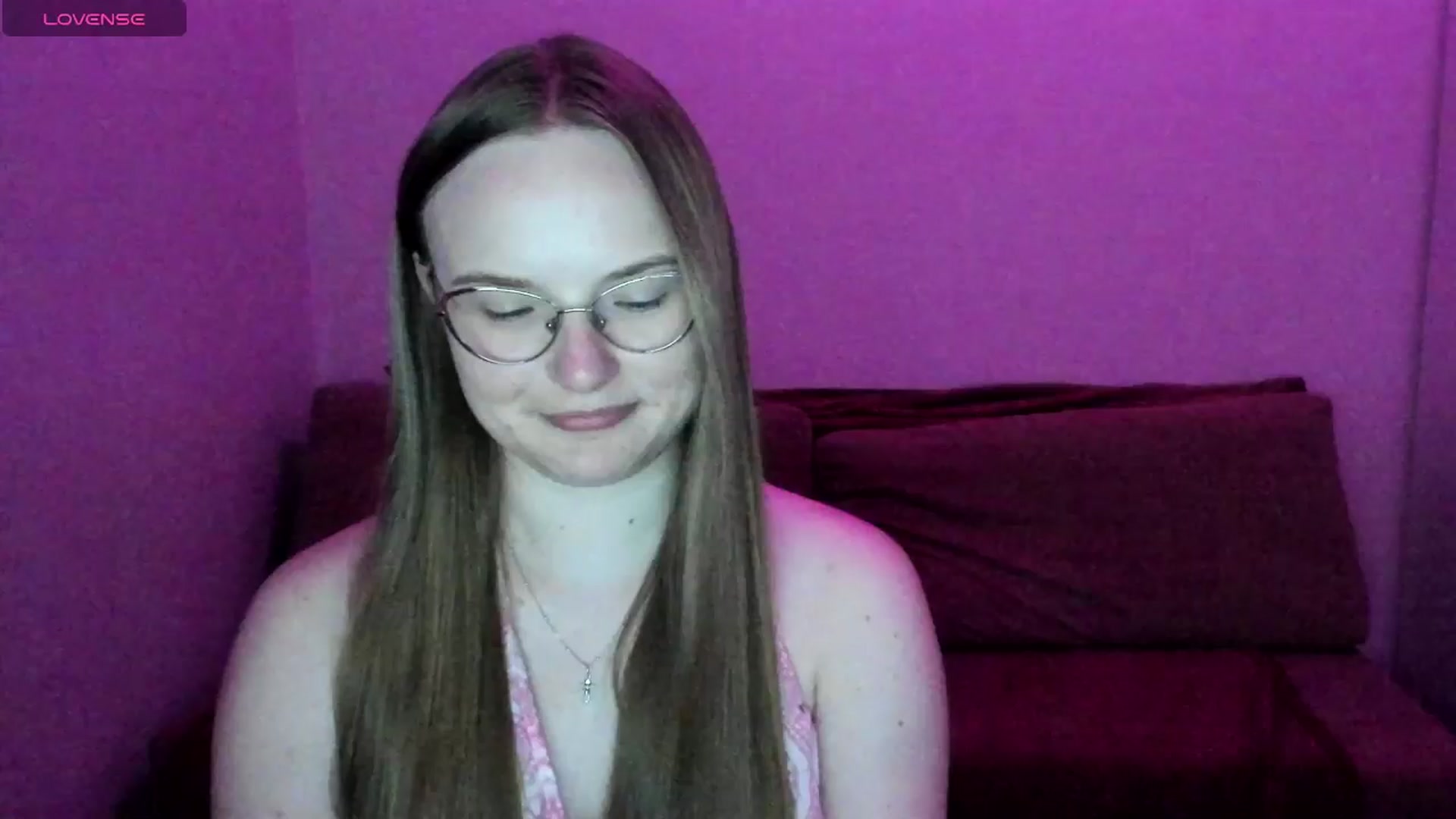Gallery image thumbnail from Shy_Melany's myfreecams stream on, 05/15/2025, 18:58 image 1 of 20