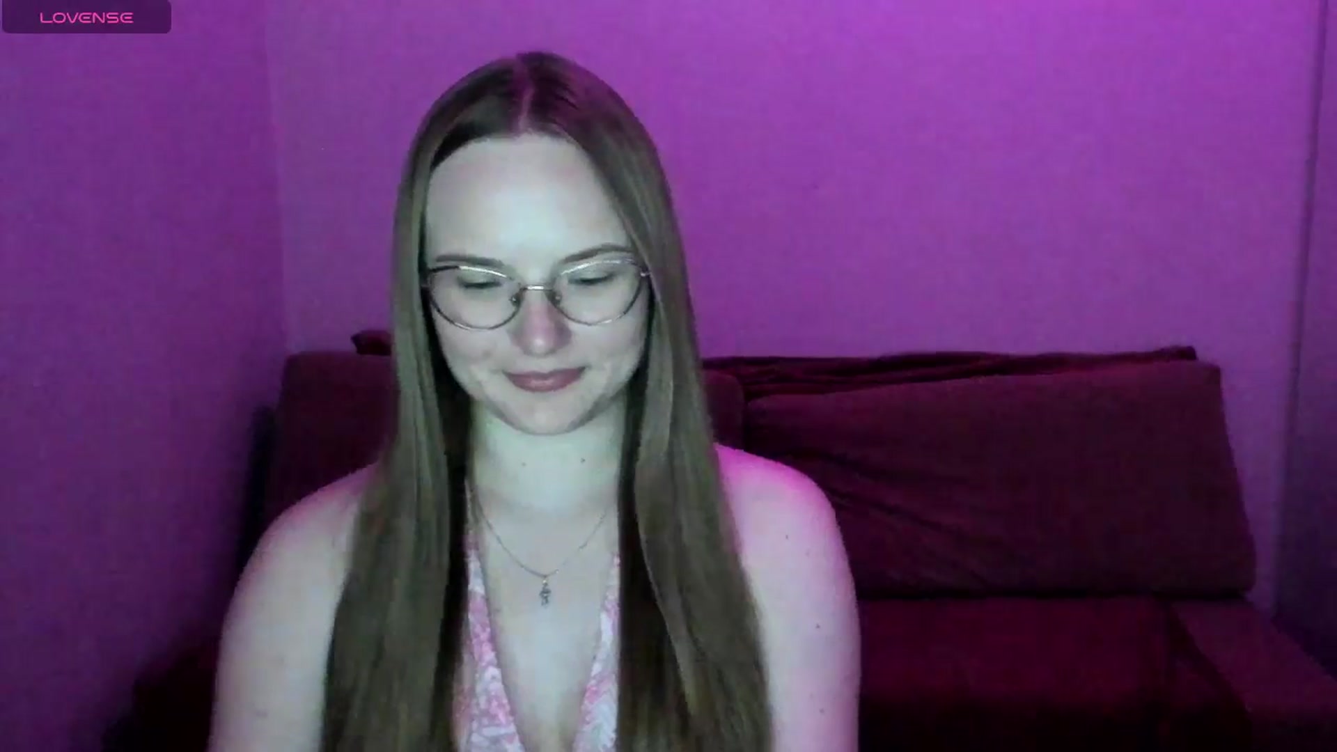 Gallery image thumbnail from Shy_Melany's myfreecams stream on, 05/15/2025, 18:58 image 4 of 20
