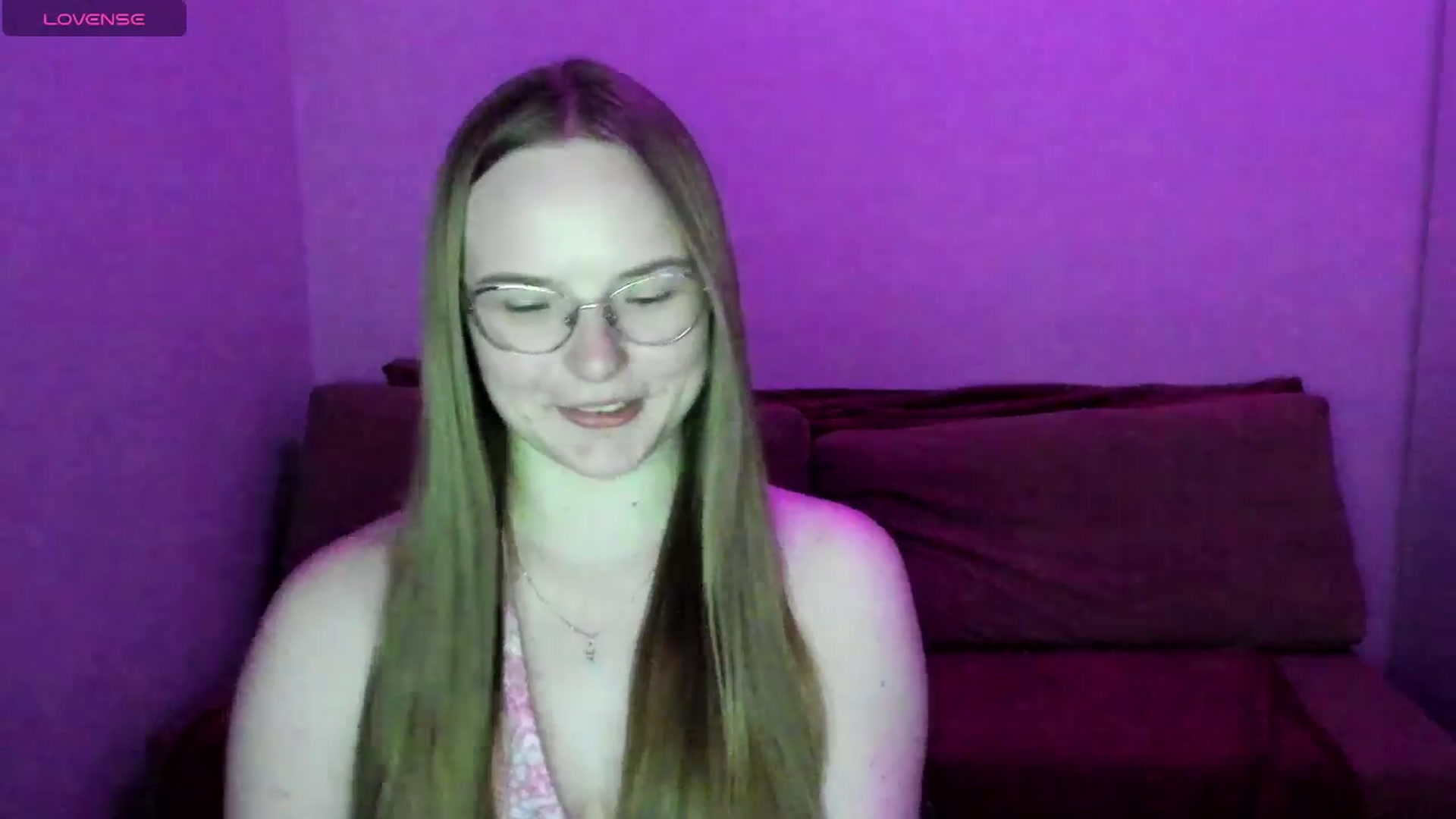 Gallery image thumbnail from Shy_Melany's myfreecams stream on, 05/15/2025, 18:58 image 5 of 20