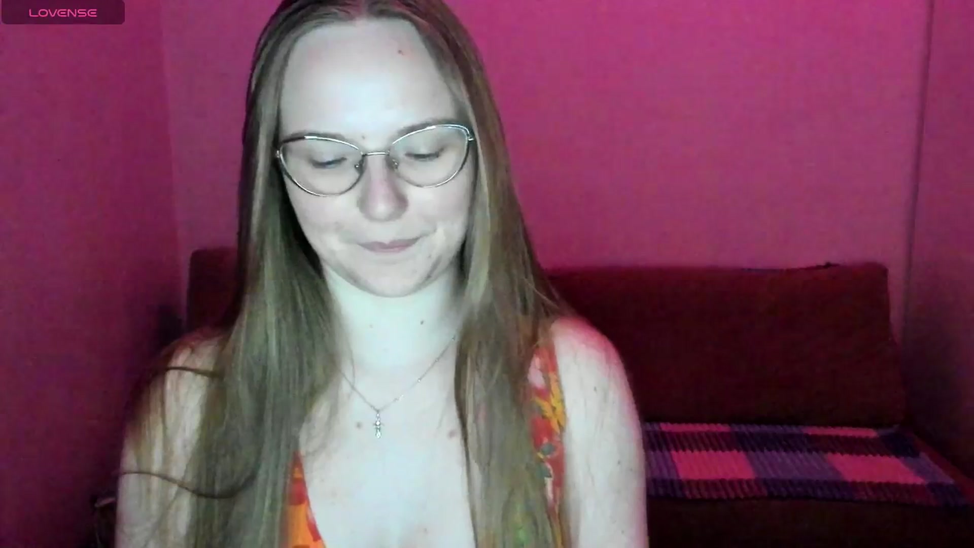 Gallery image thumbnail from Shy_Melany's myfreecams stream on, 05/28/2025, 19:08 image 19 of 20